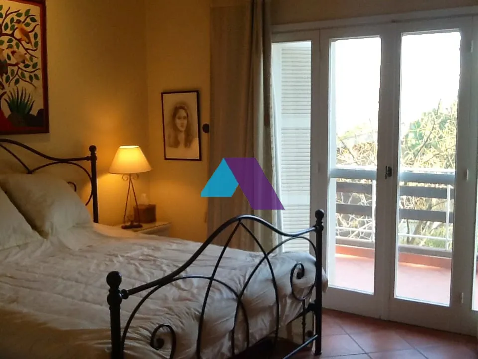Villa for Sale in Baabdat