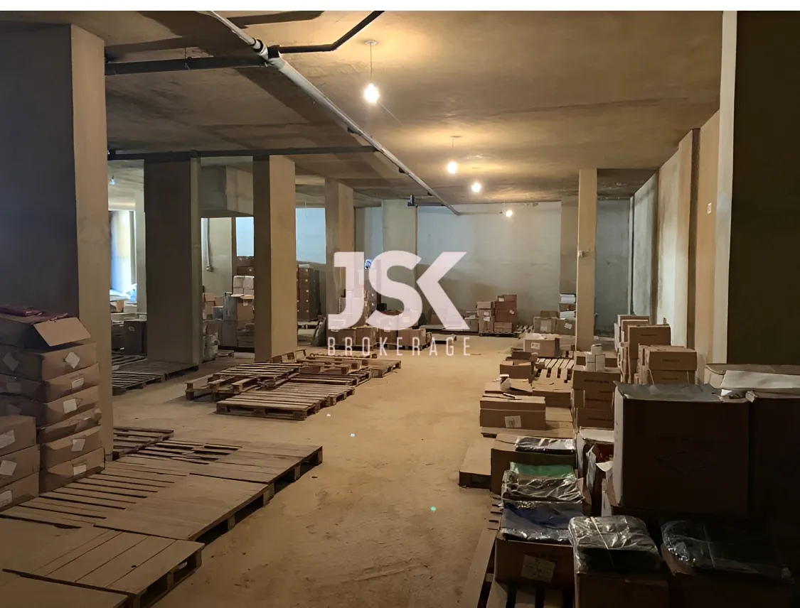 Warehouse for sale in Baouchriyeh