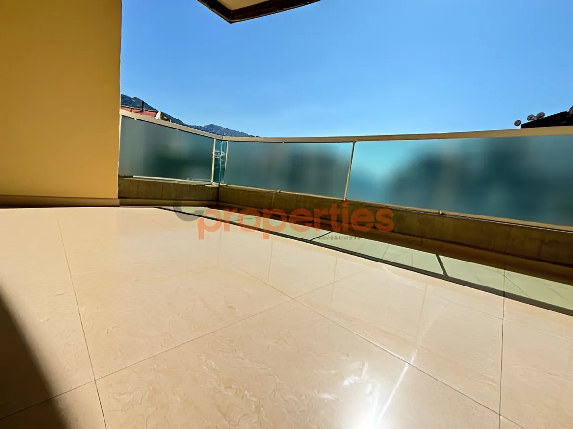 Apartment for Rent in Kfar Hbab - 4 bed, 5 bath