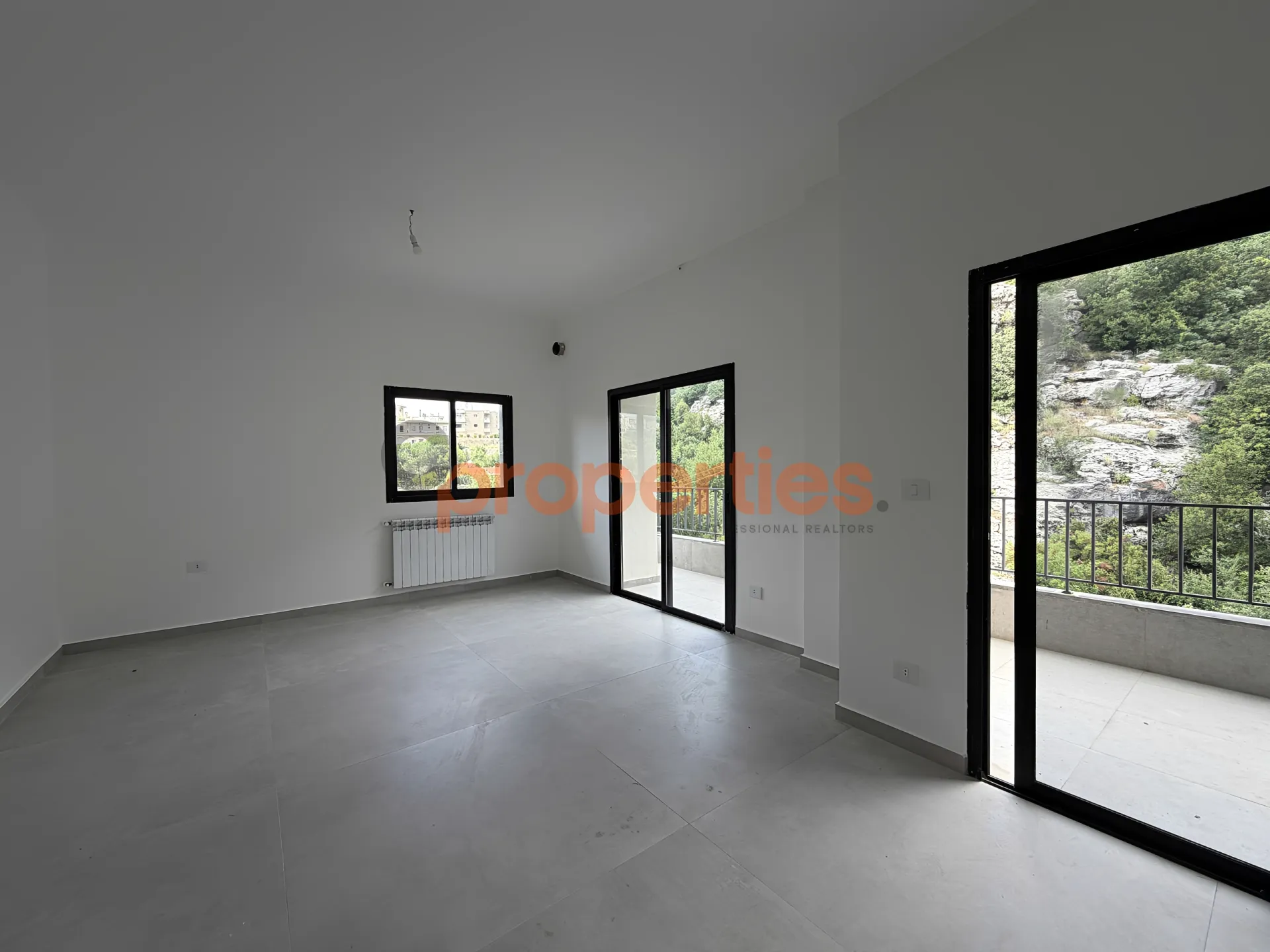 Apartment for Sale in Faitroun