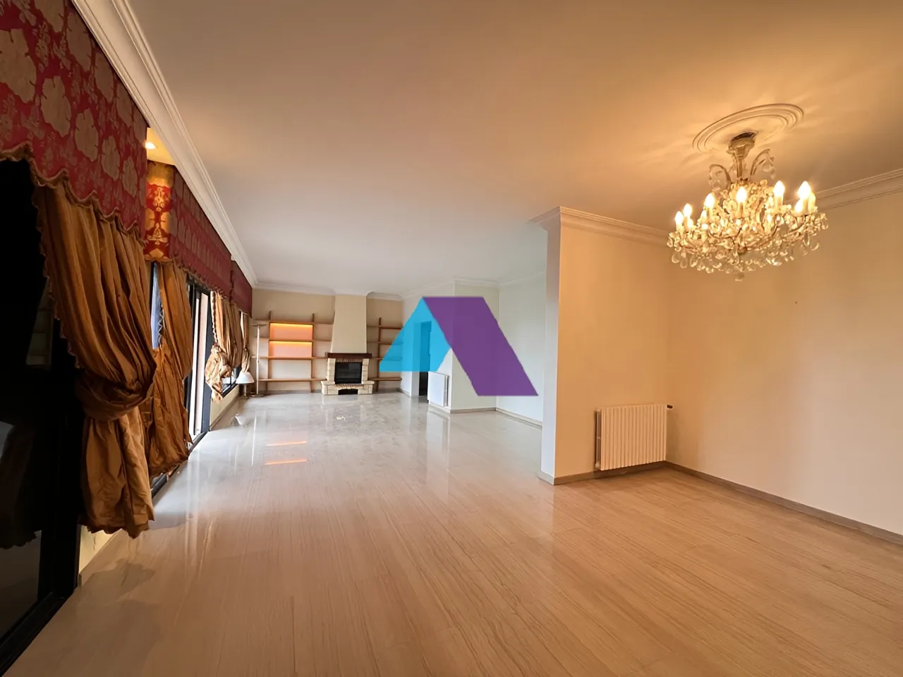 Apartment for Sale in Broummana - 4 bed, 4 bath