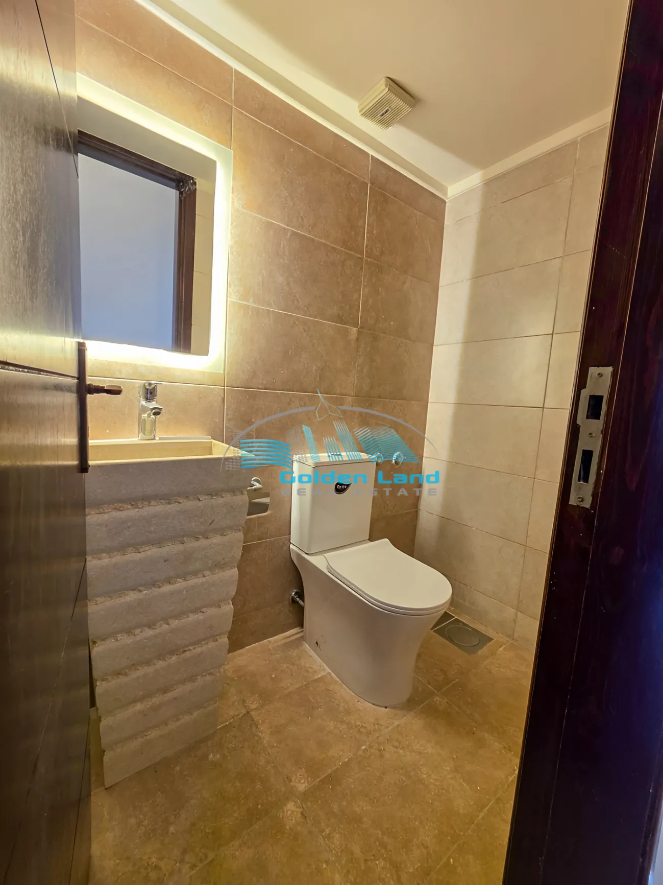 Apartment for sale in Zikrit, Lebanon