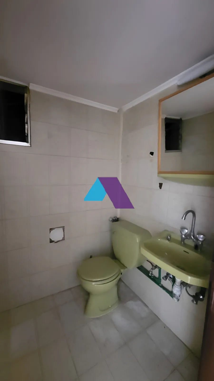 Apartment for Sale in Haret Sakher - 3 bed, 3 bath