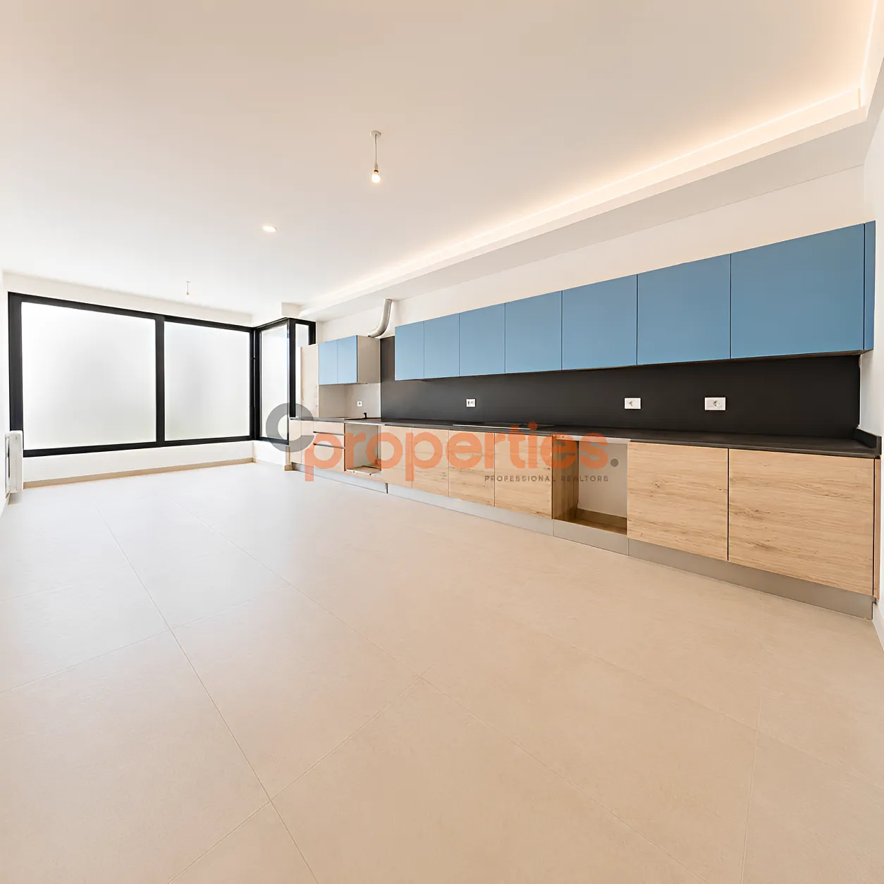 Apartment for Rent in Ain Al Mraiseh - 4 bed, 5 bath