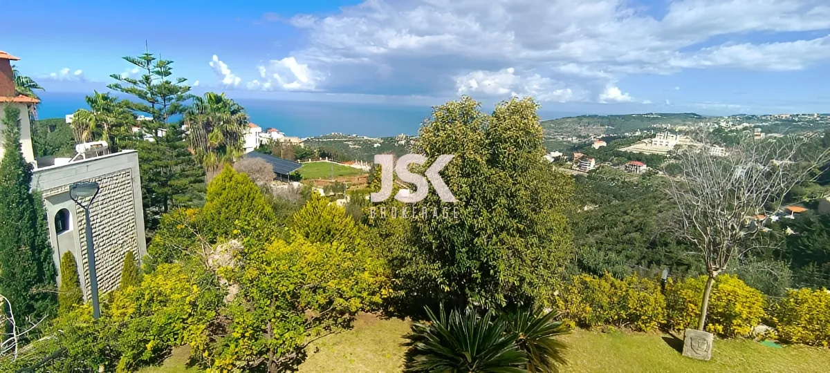 Villa for rent in Kfour