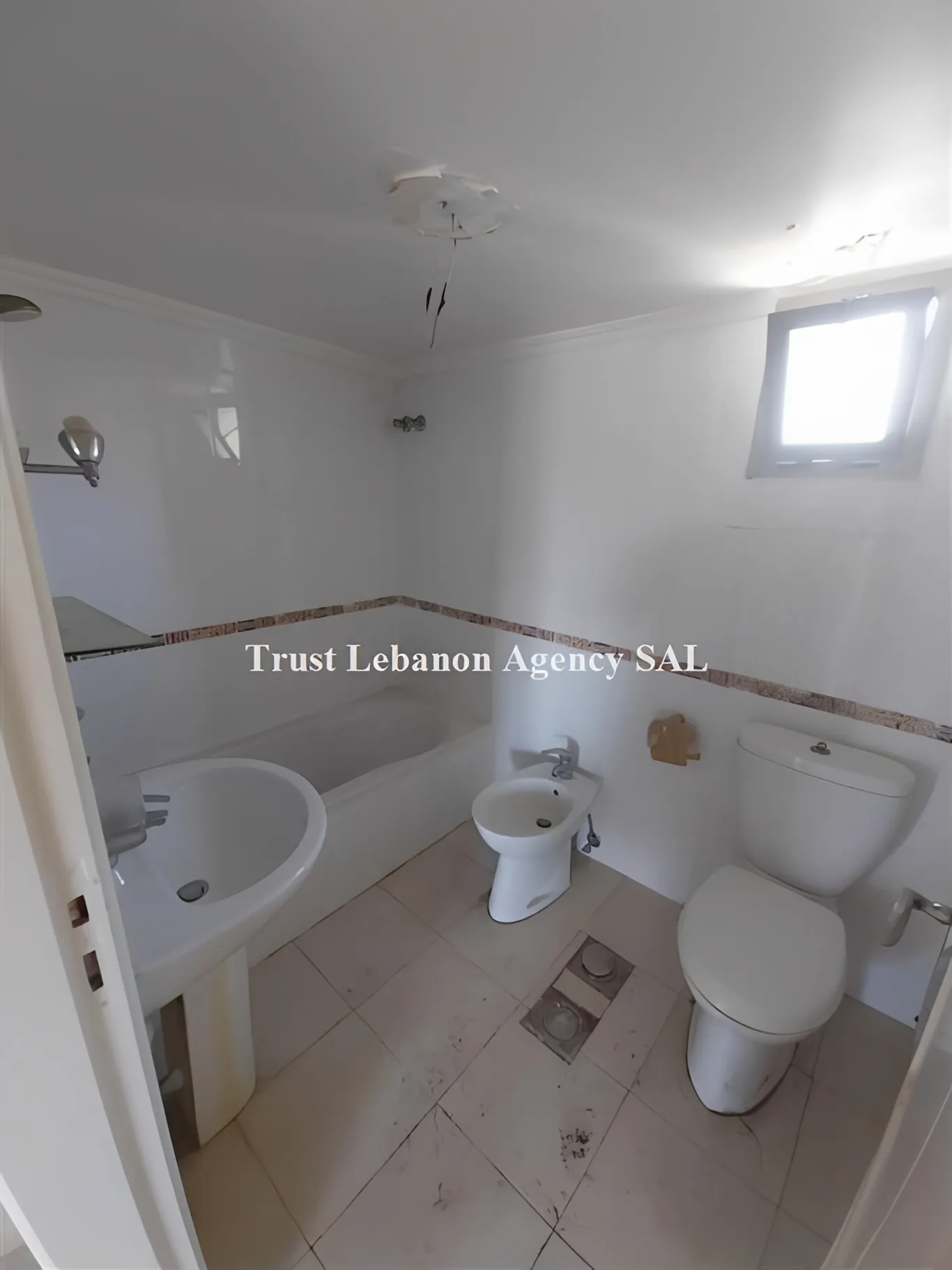 Apartment for Sale in Hamra Beirut Lebanon - 3 bed, 4 bath