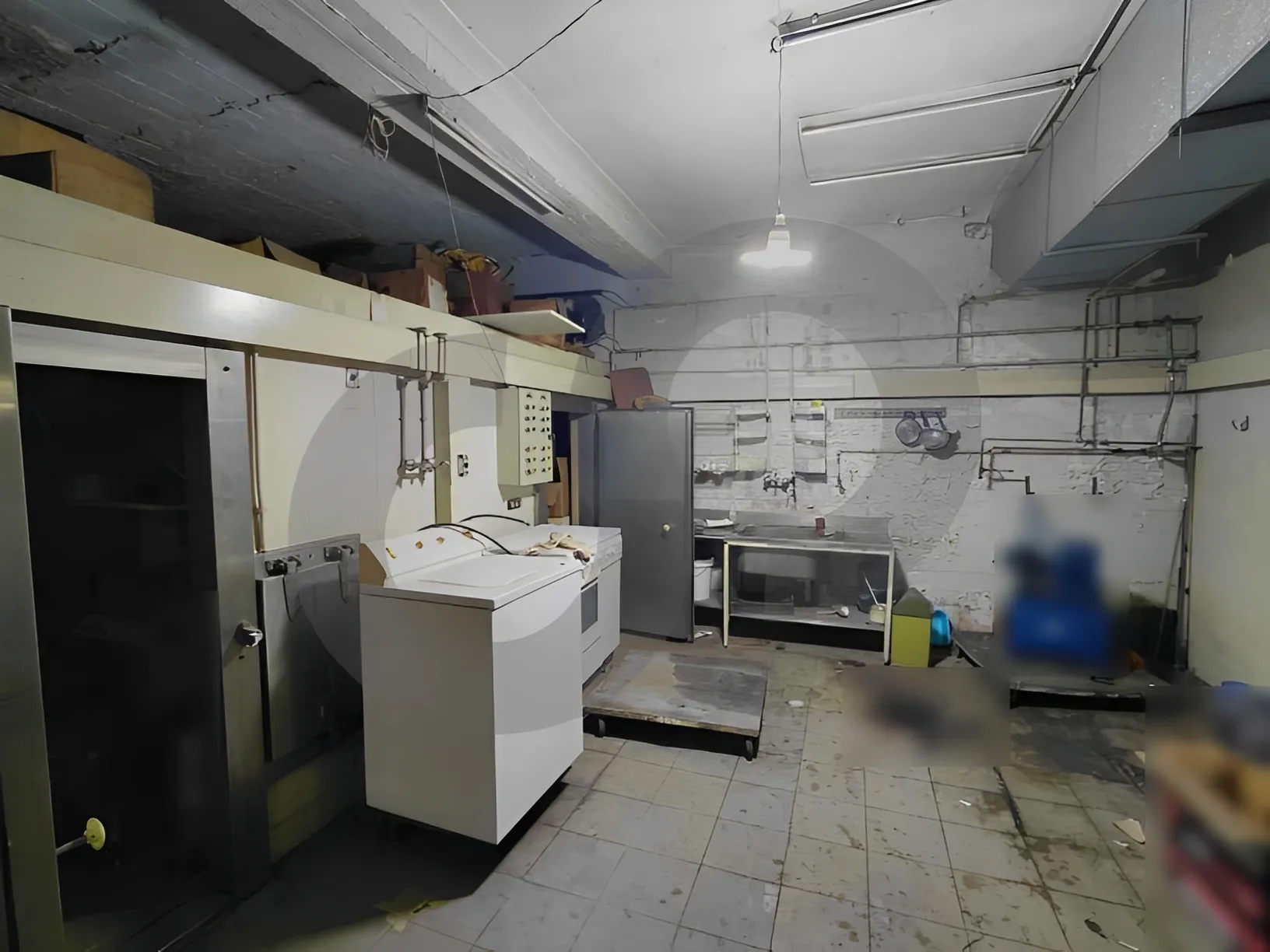 Warehouse for sale in Baouchriyeh