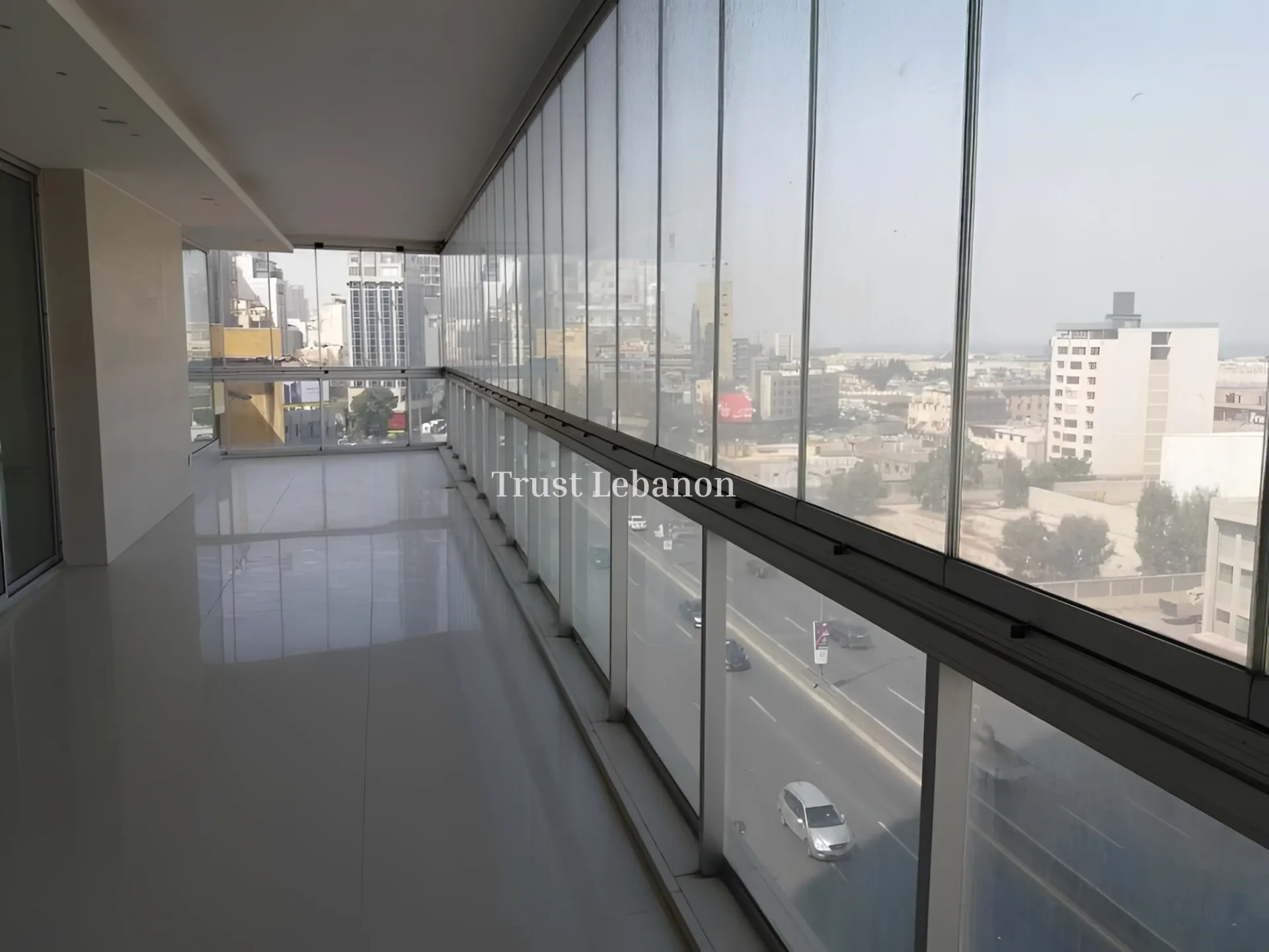 Apartment for sale in Sioufi, Bayrut, Lebanon - 4 bed, 5 bath