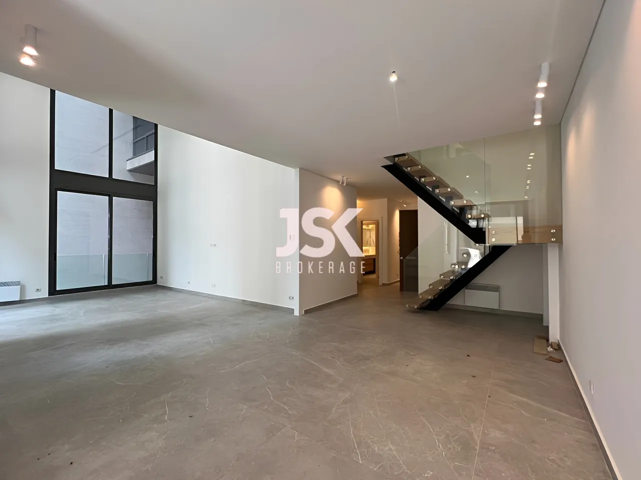 Loft for Sale in Achrafieh