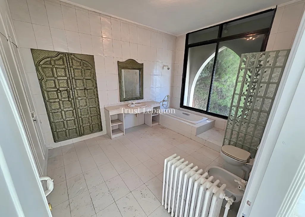 Villa for sale in Adma w Dafnah, Lebanon