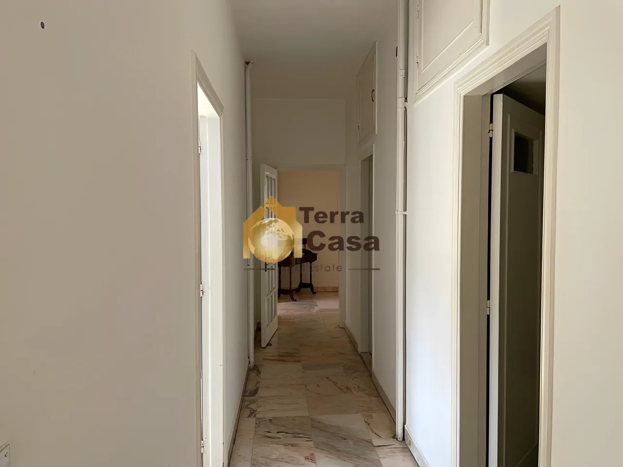 Apartment for rent in Achrafieh