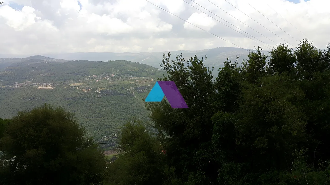 Land for Sale in Beit Meri