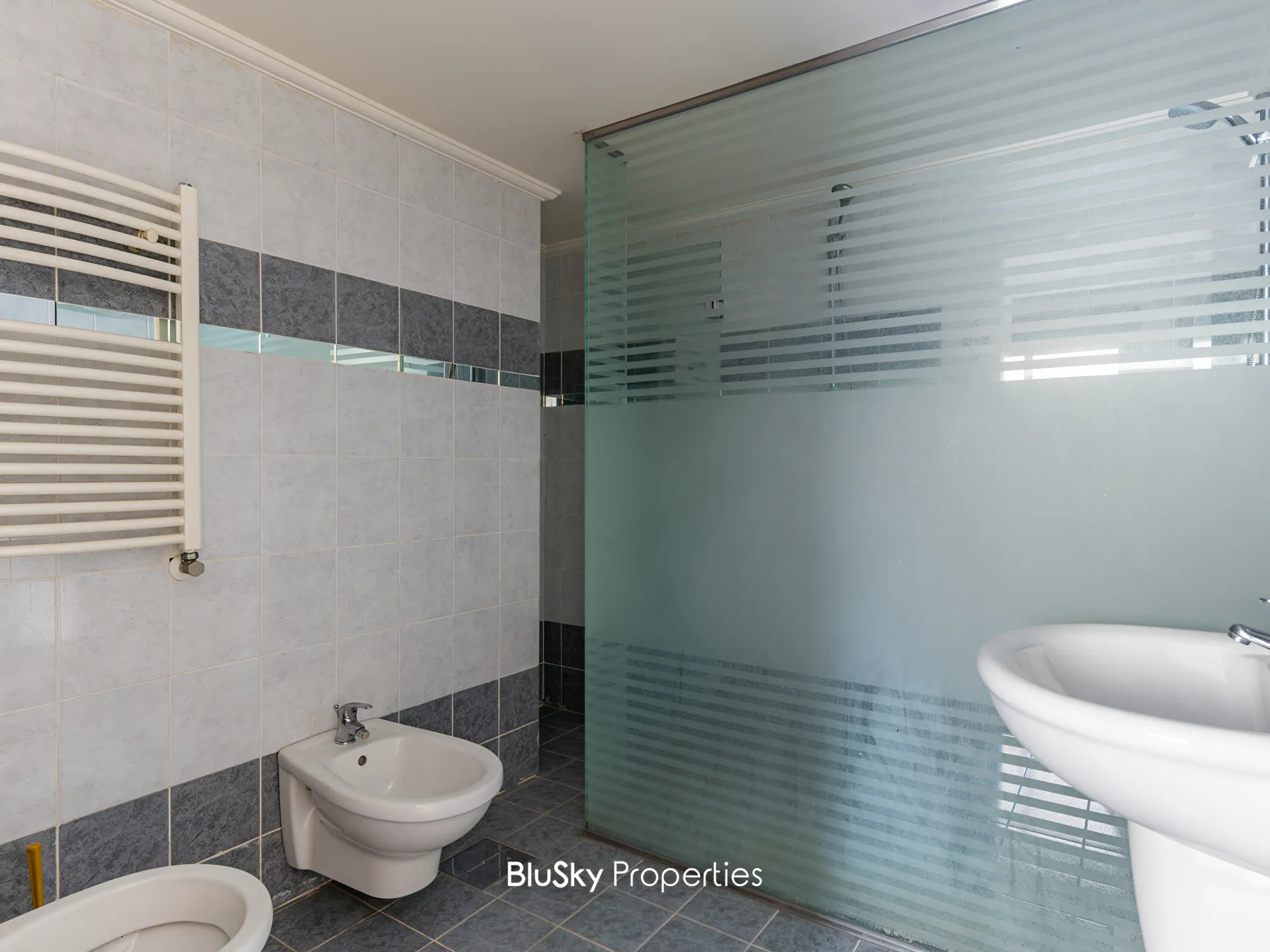 Apartment for sale in Mar Roukouz