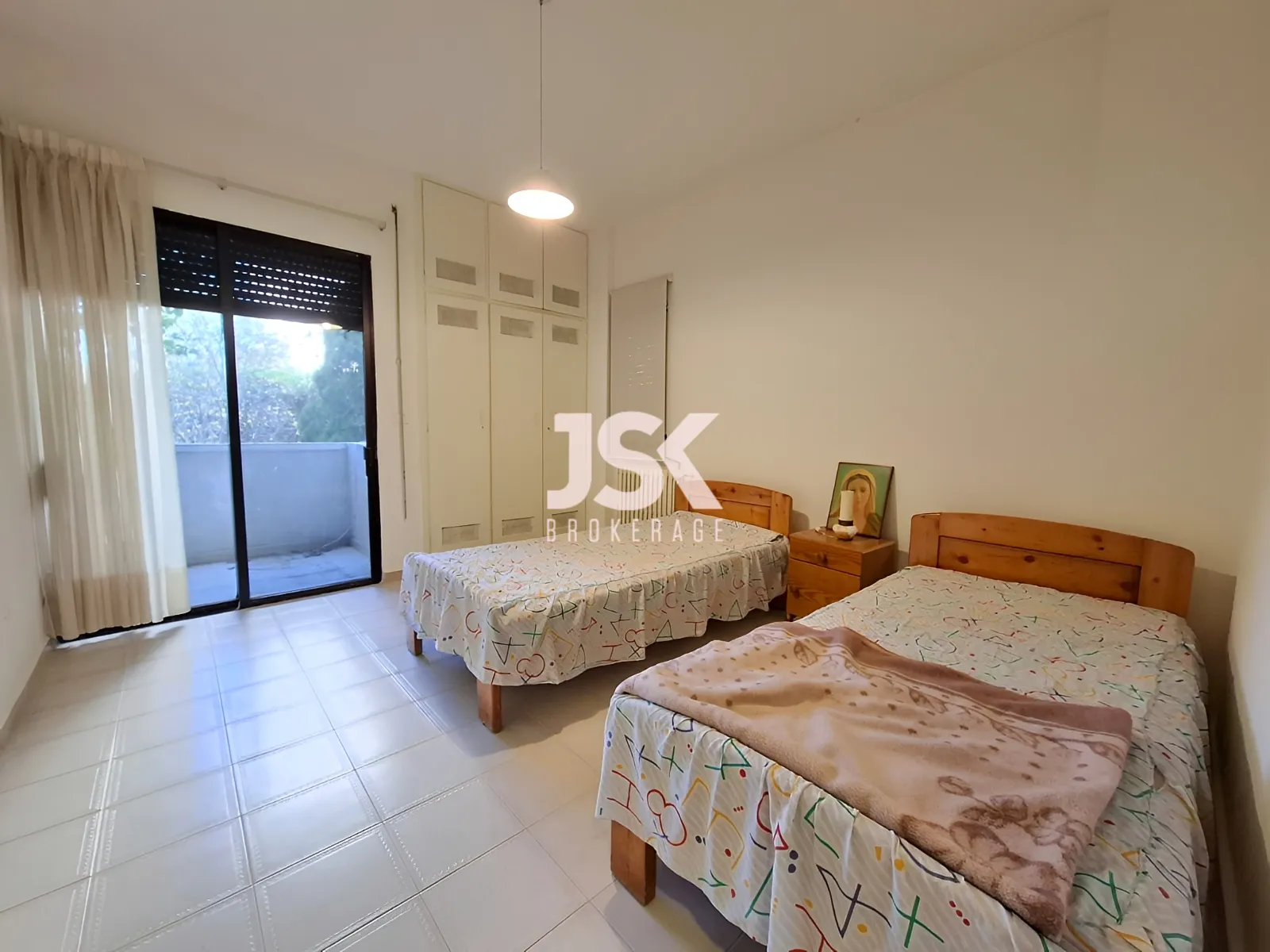 Apartment for Rent in Ajaltoun