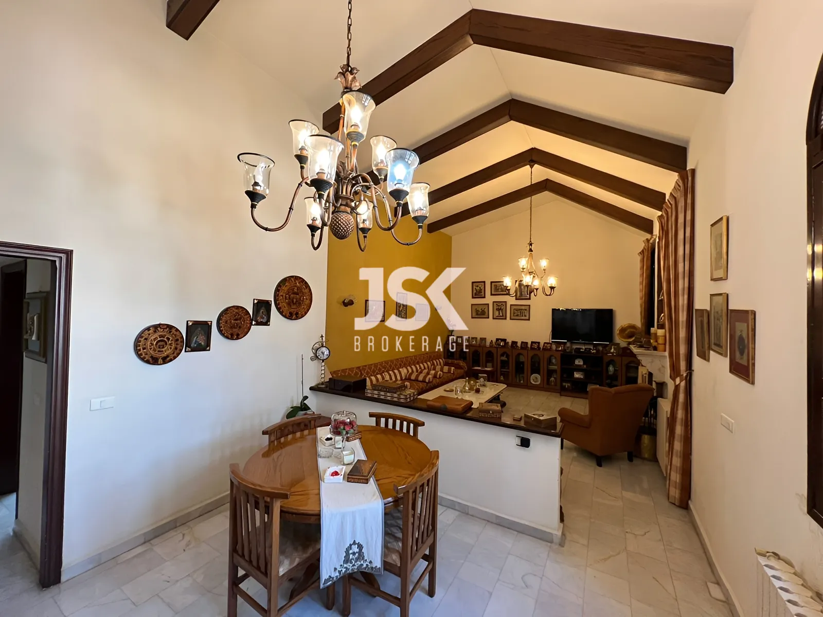 Villa for Sale in Gharfine