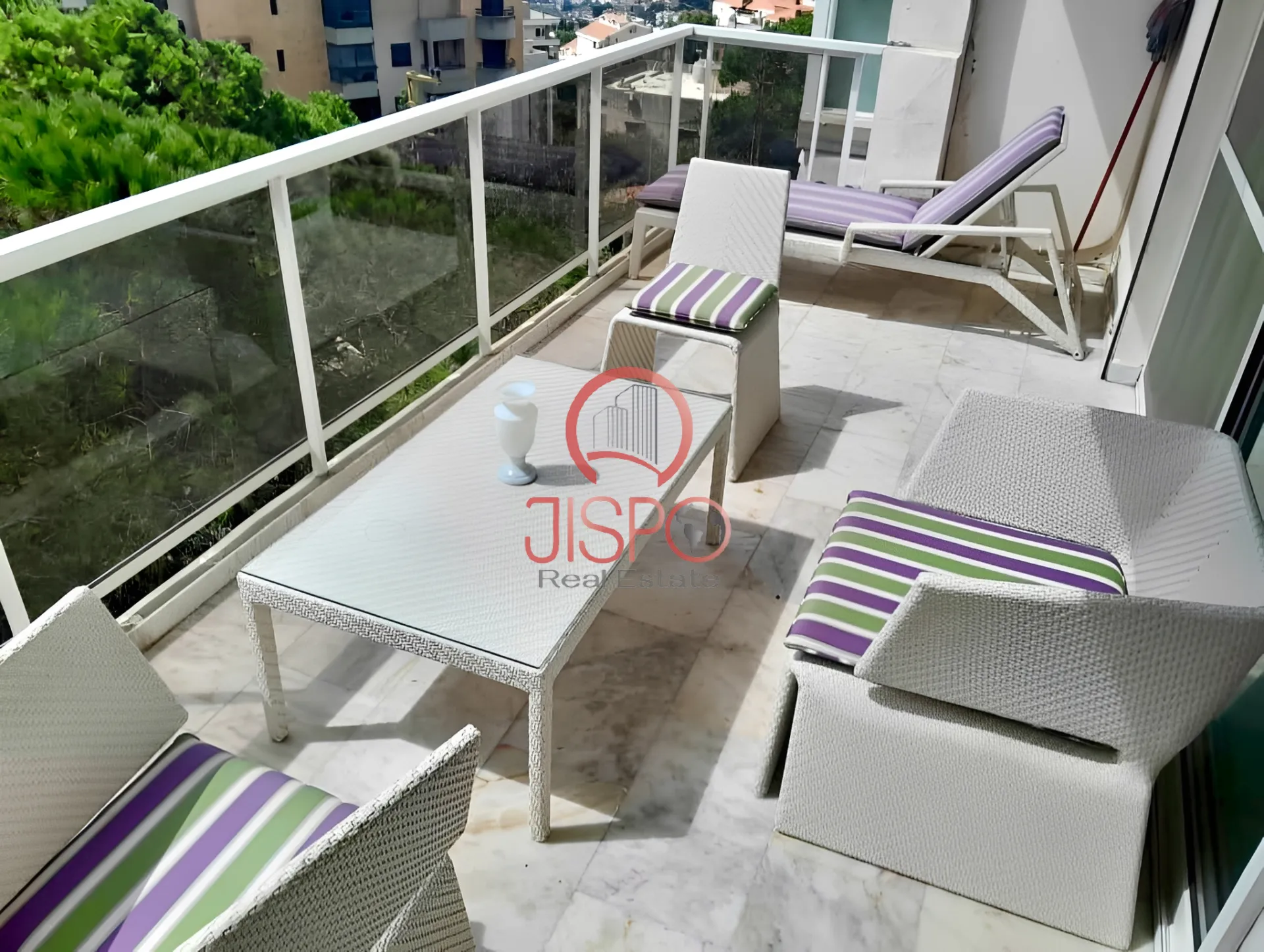 Apartment for Rent in Ballouneh