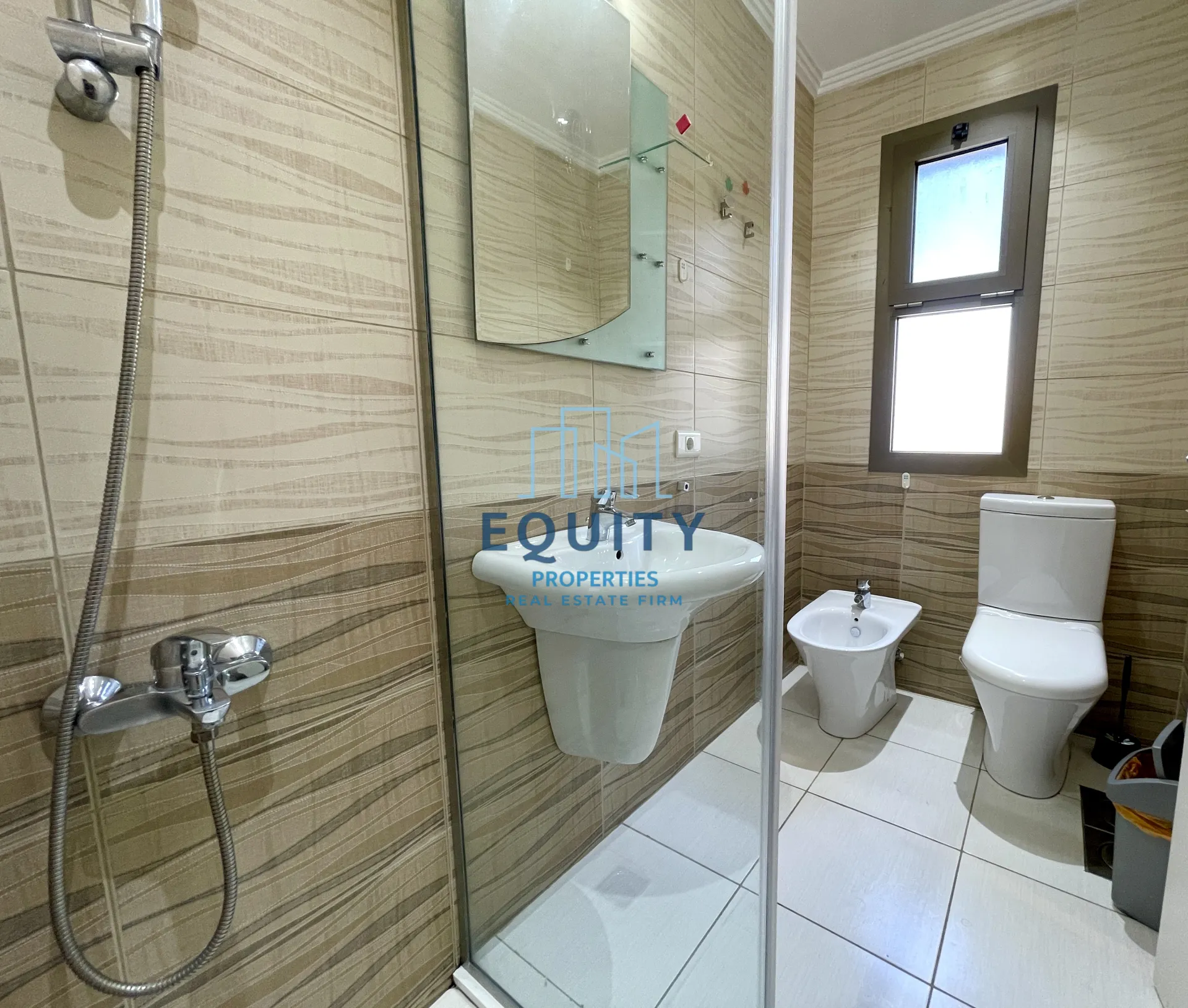 Apartment for rent in Adonis
