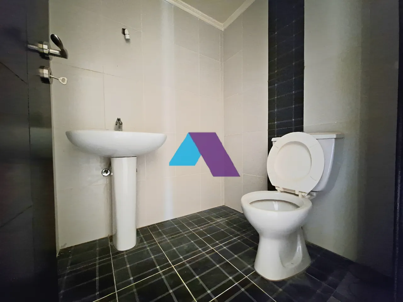 Apartment for Sale in Halat