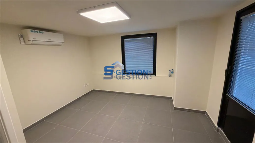 Office for Rent in Achrafieh