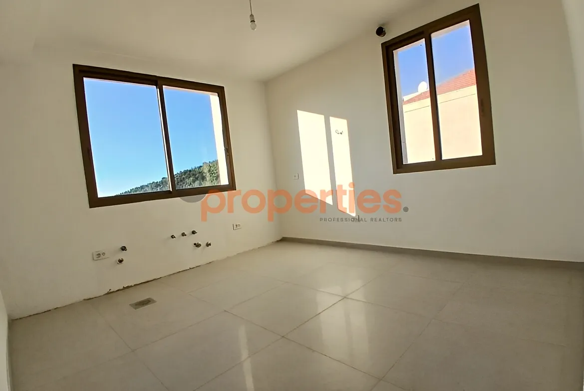 Apartment for Sale in Mar Chaaya