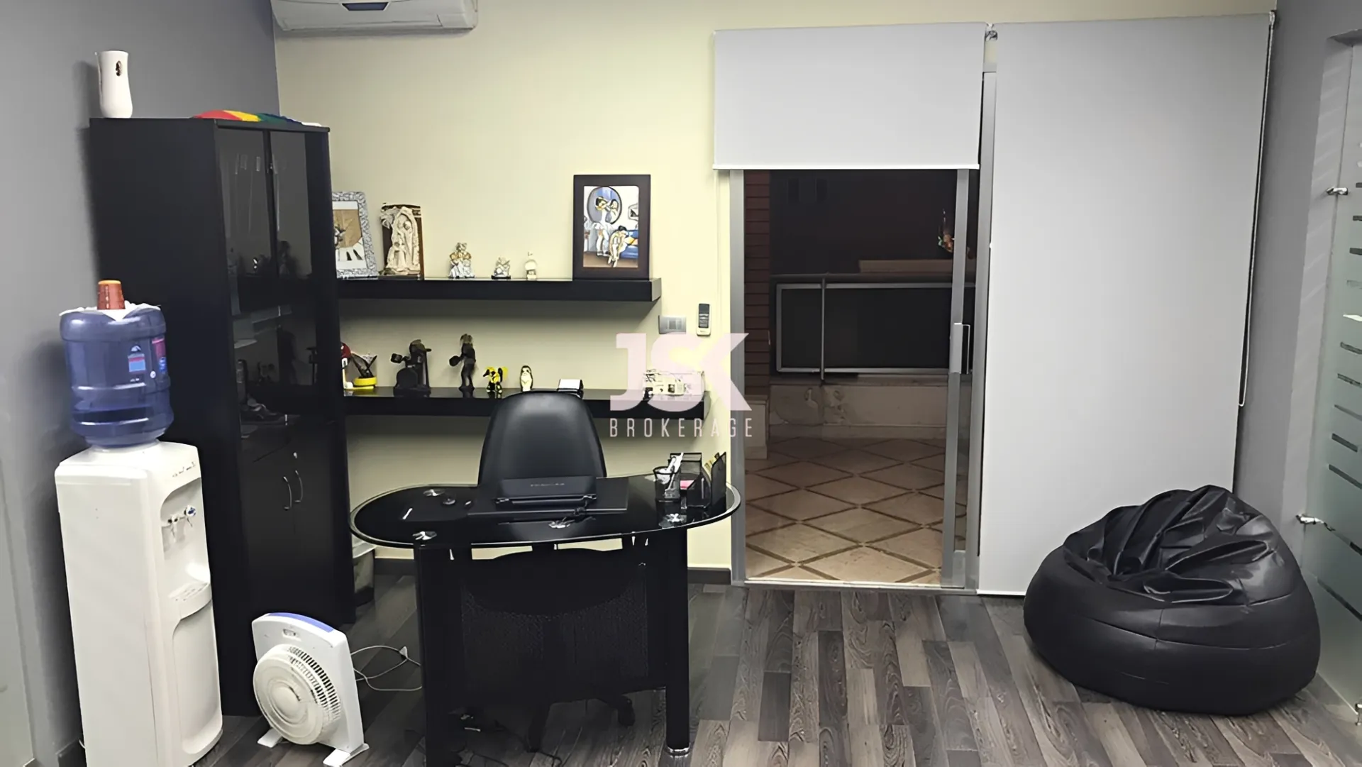 Office for Rent in Jdeideh