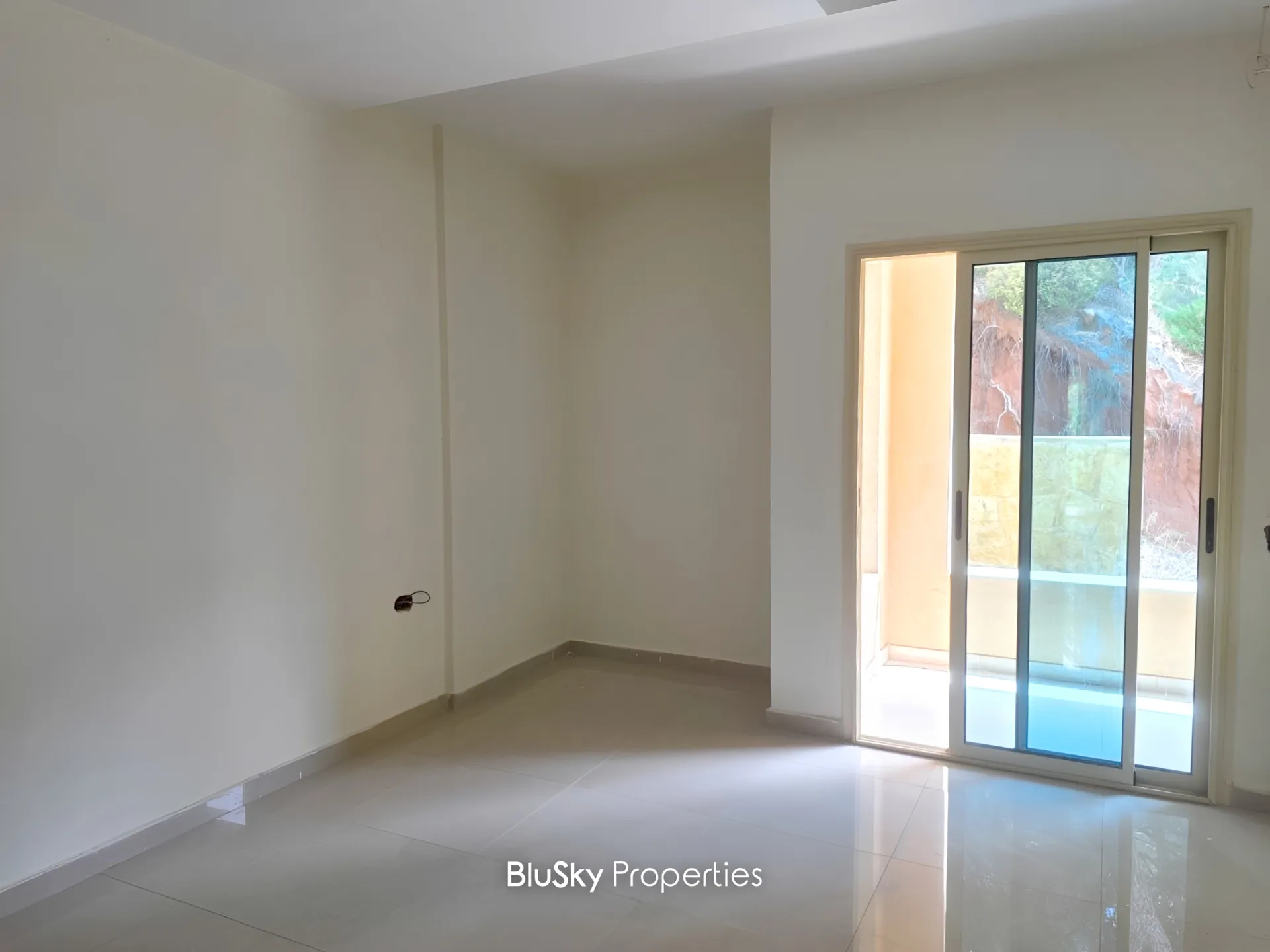 Apartment for sale in Ain saadeh, lebanon