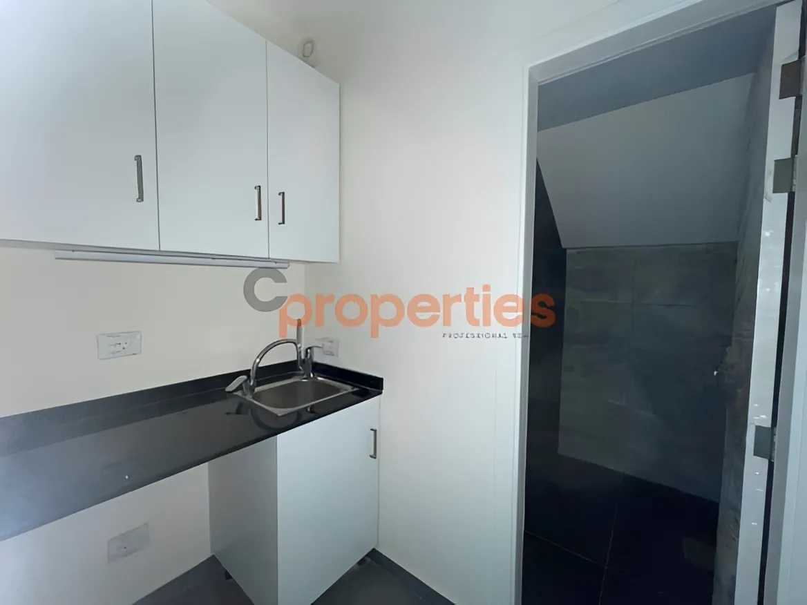 Office for Rent in Kfar Hbab
