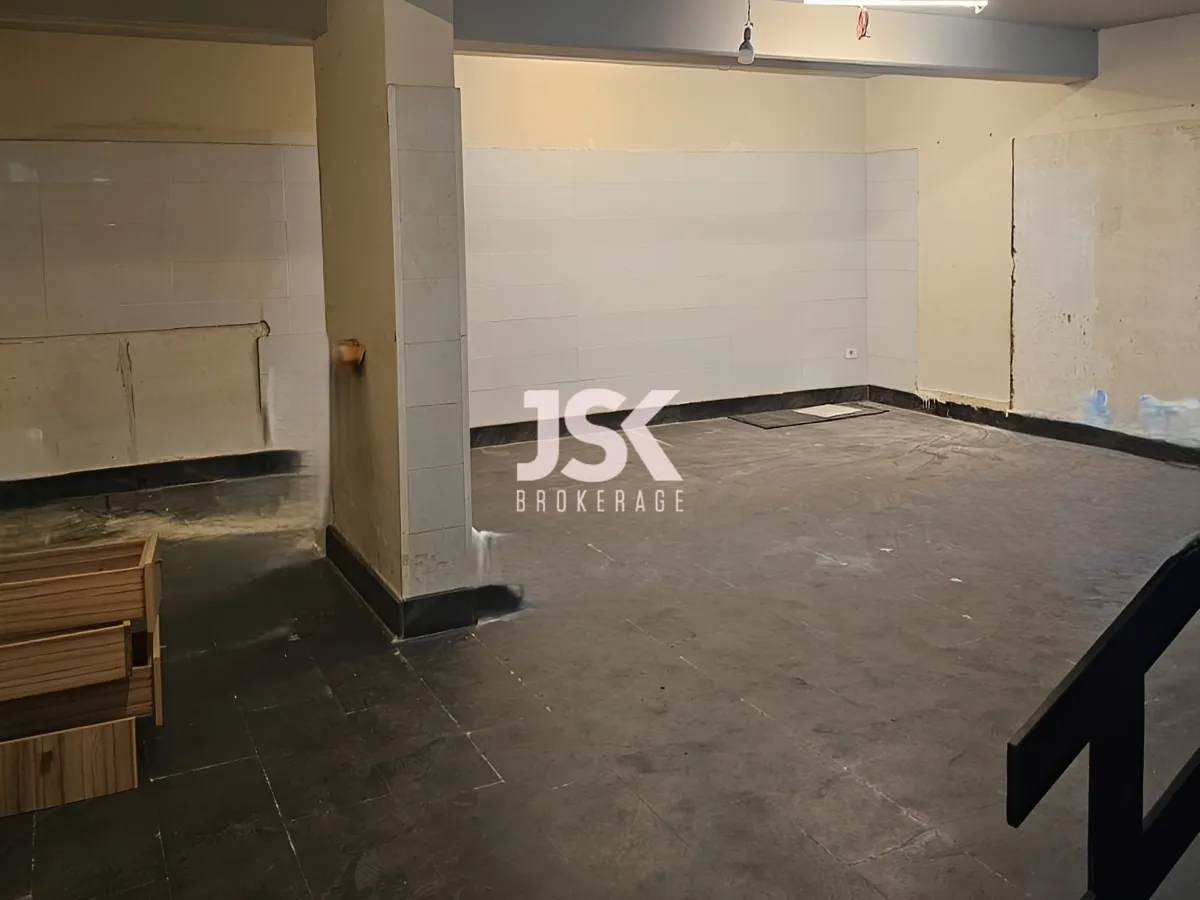 Shop for Rent in Cornet Chahwan