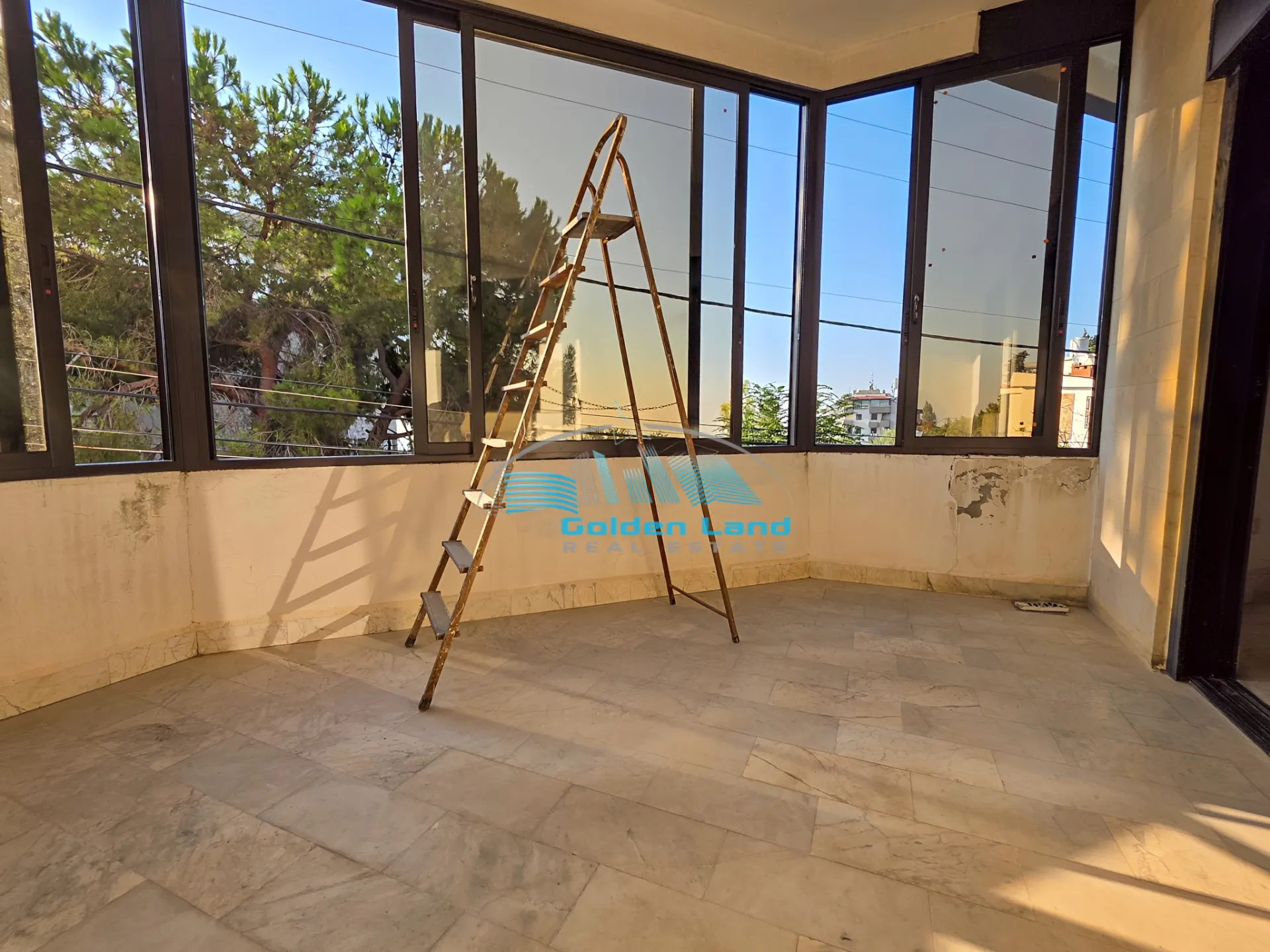 Apartment for Sale in Ain Aar