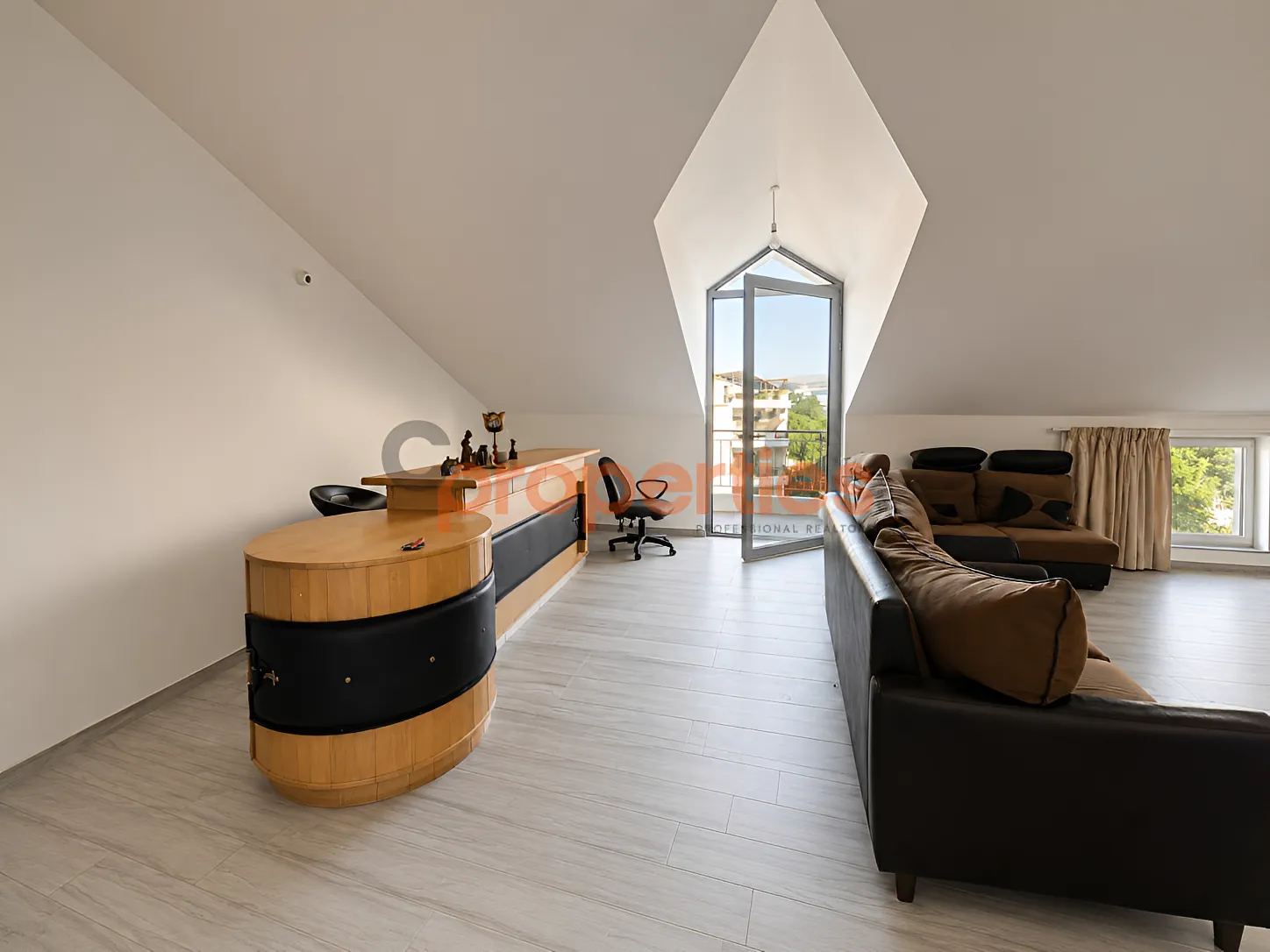 Apartment for Rent in Rayfoun