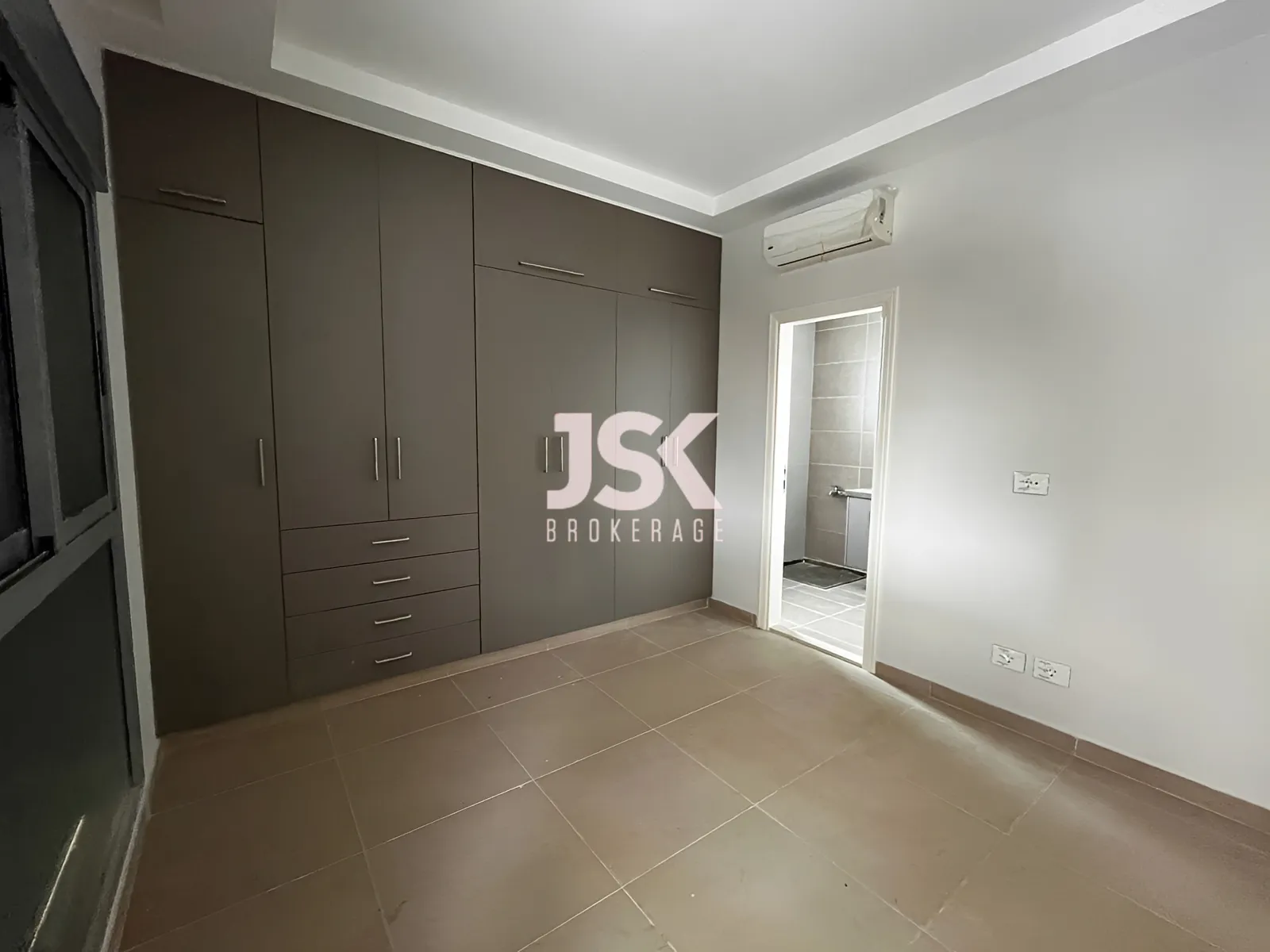 Apartment for Rent in Sahel Aalma