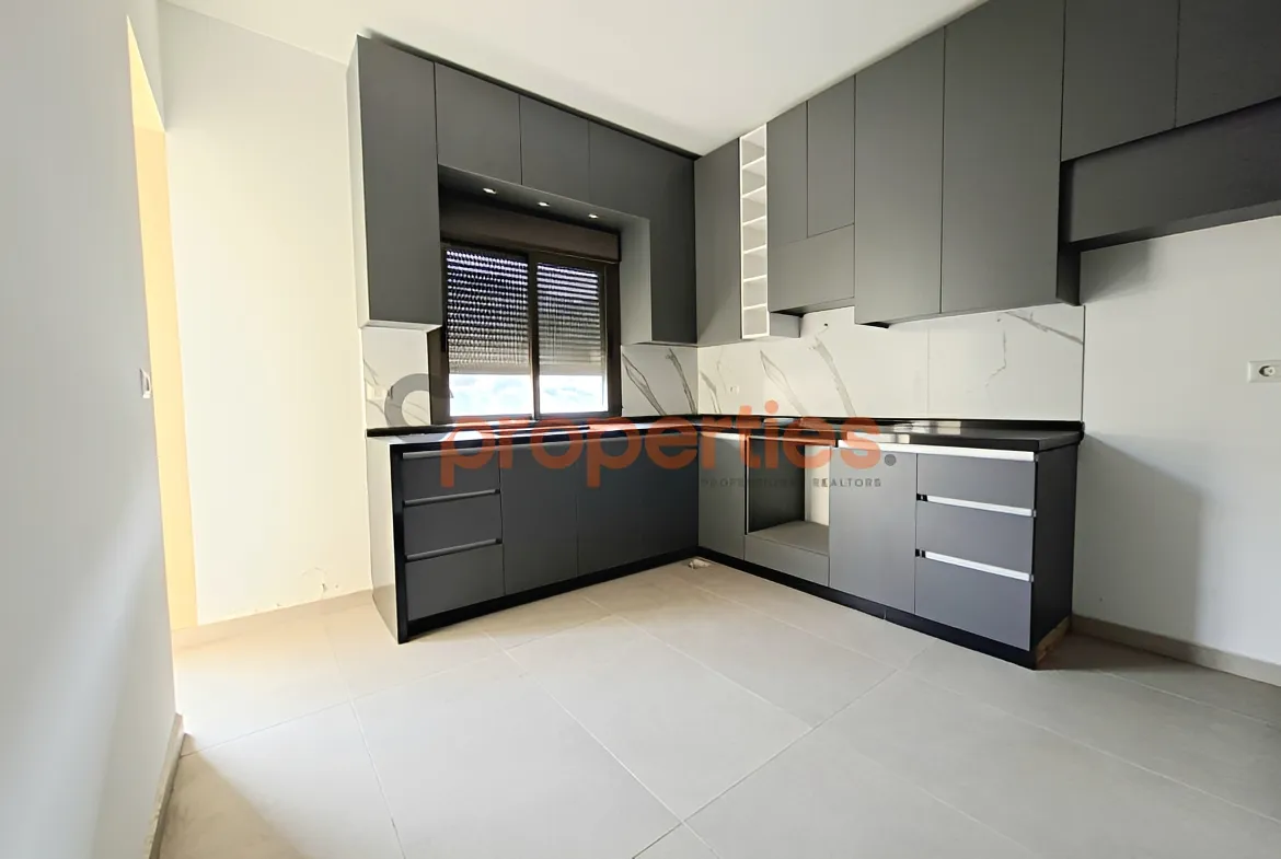 Apartment for Sale in Halat