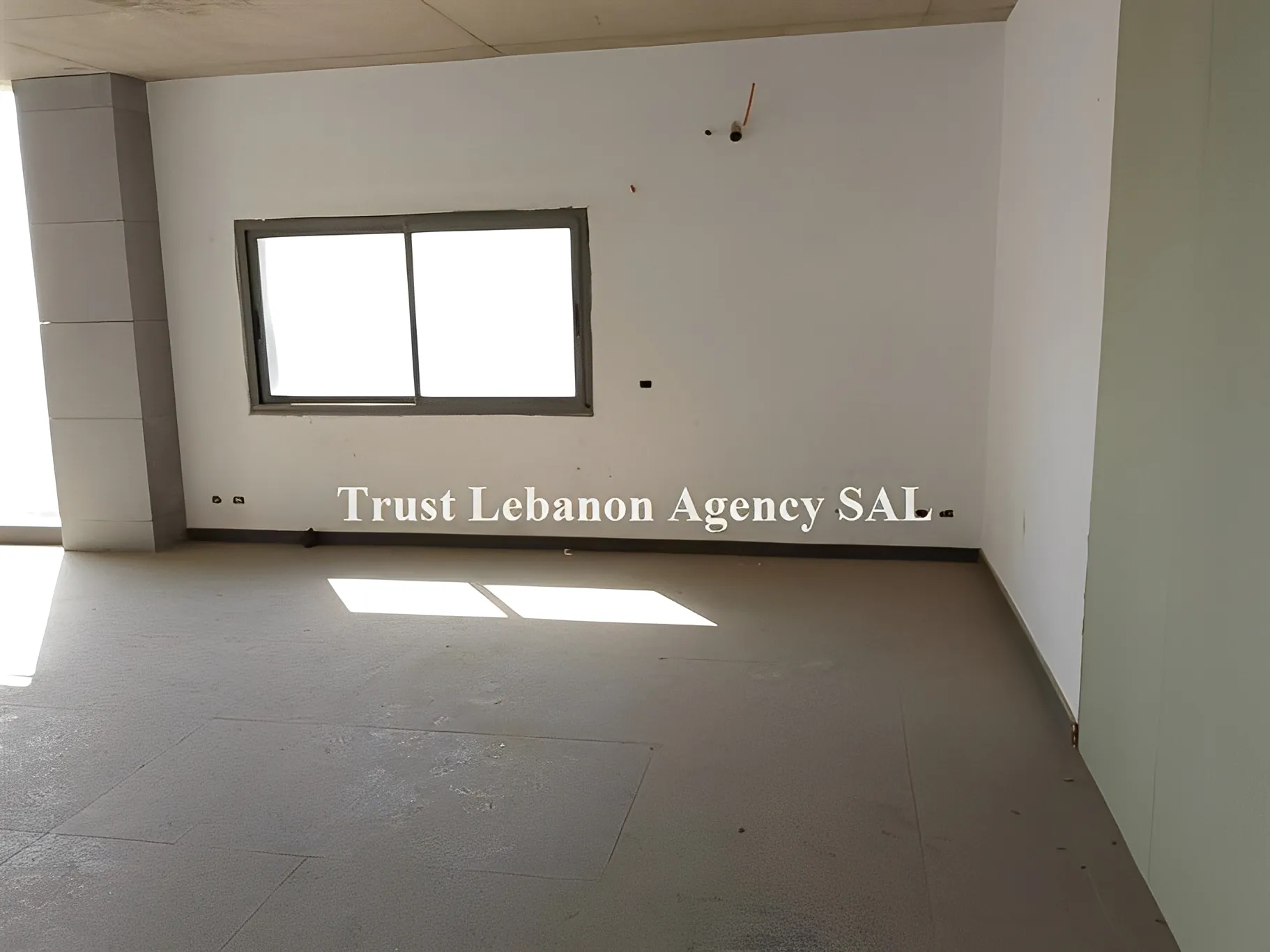 Commercial Property For Rent in Metn, Mkalles