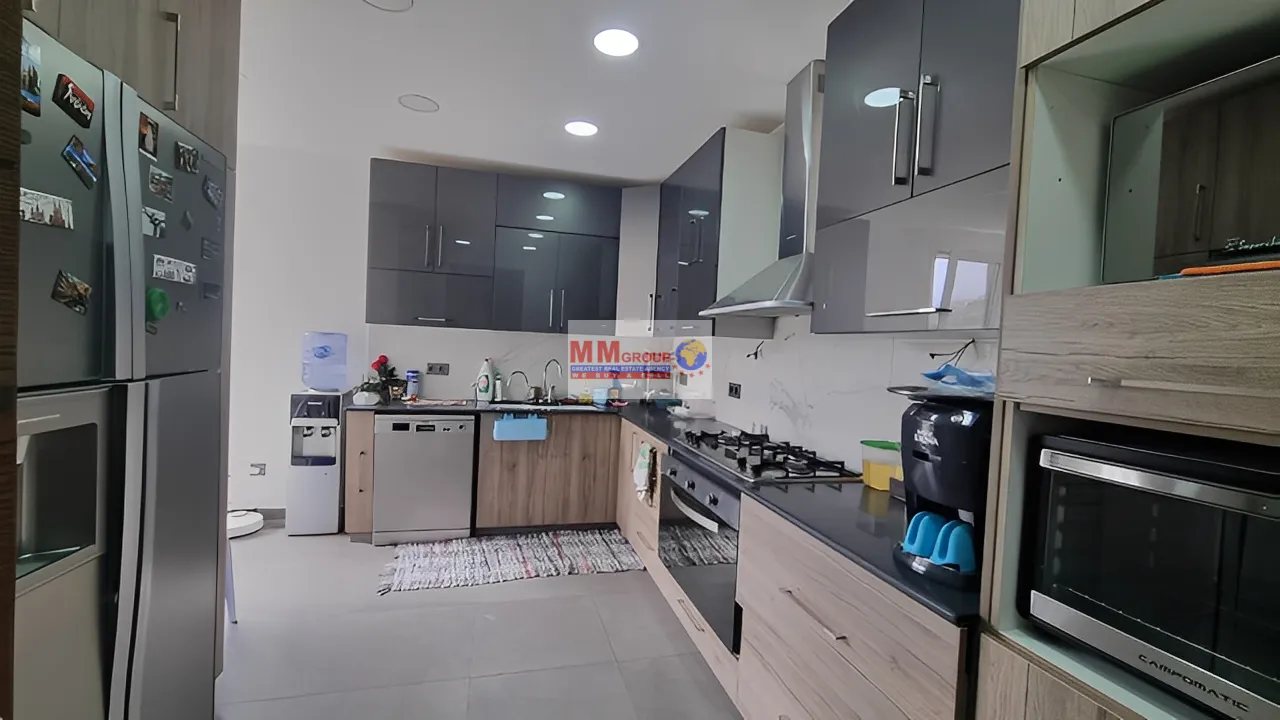 Apartment for Rent in Ain Aalak