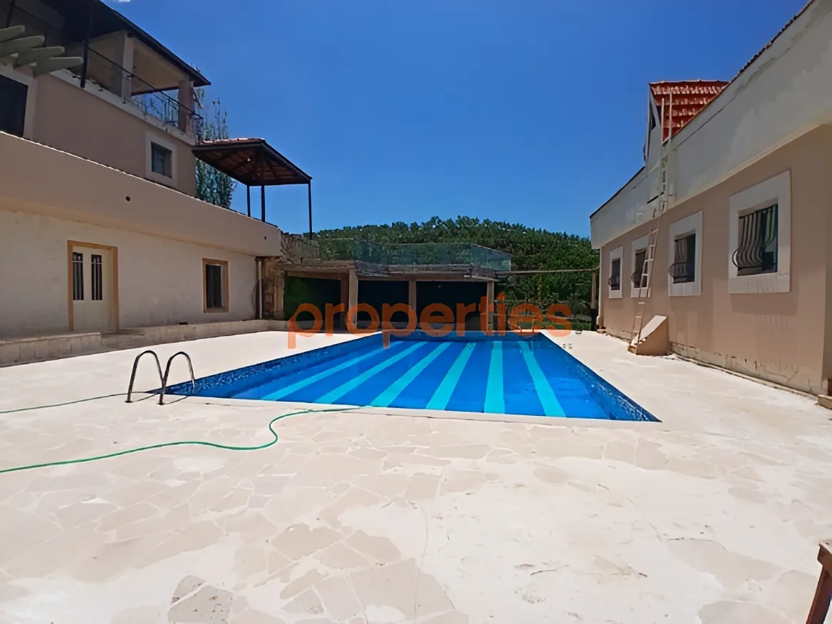 Chalet for Rent in Laqlouq