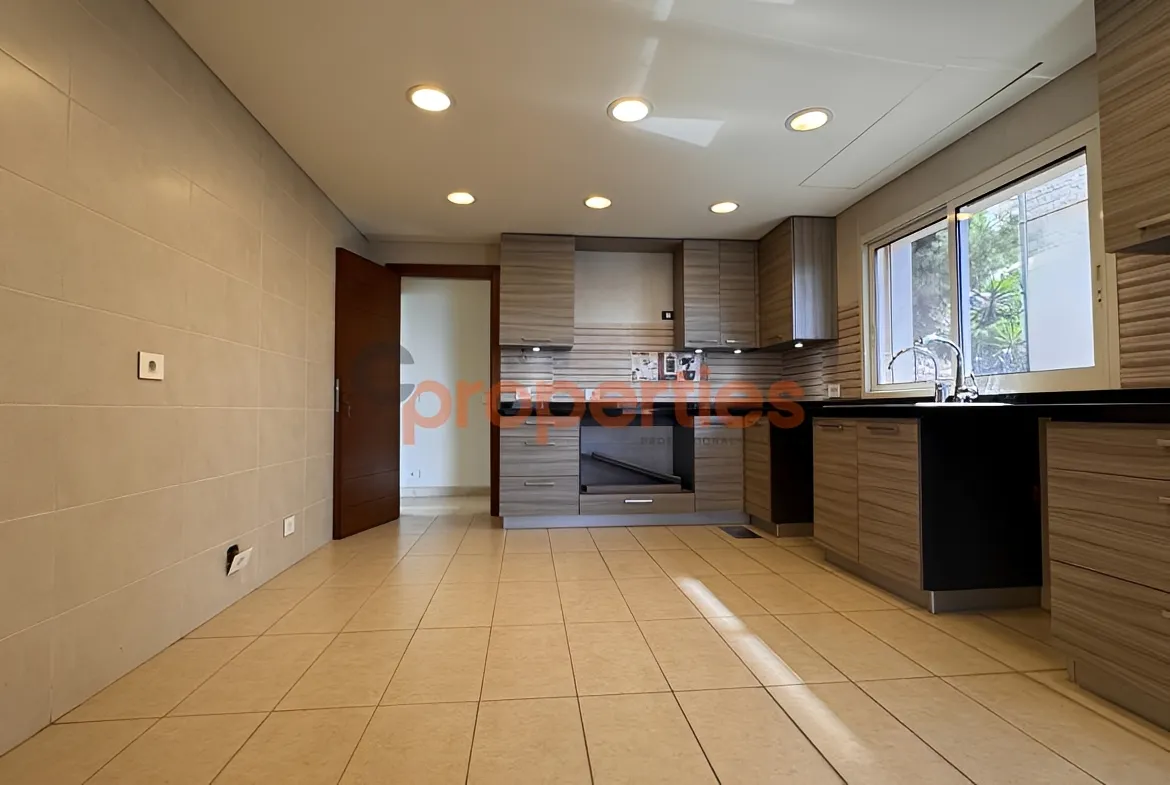 Apartment for Sale in Beit El Chaar