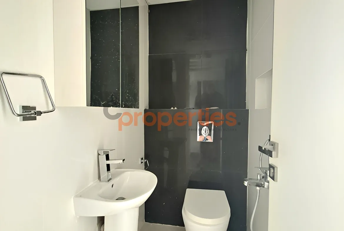 Apartment for Sale in Halat