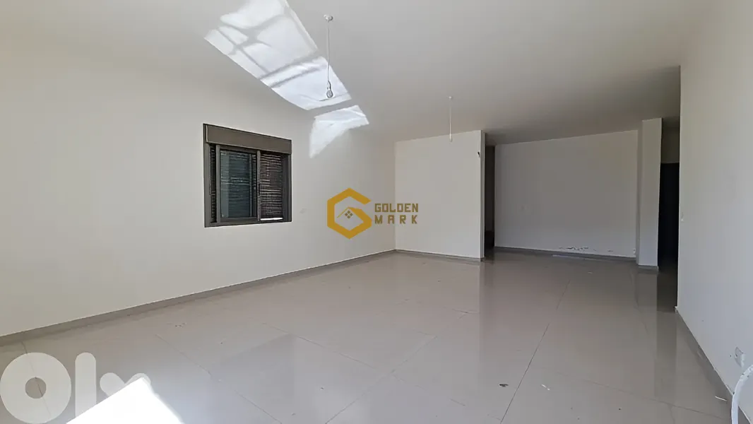 Apartment for Sale in Ain Aalaq