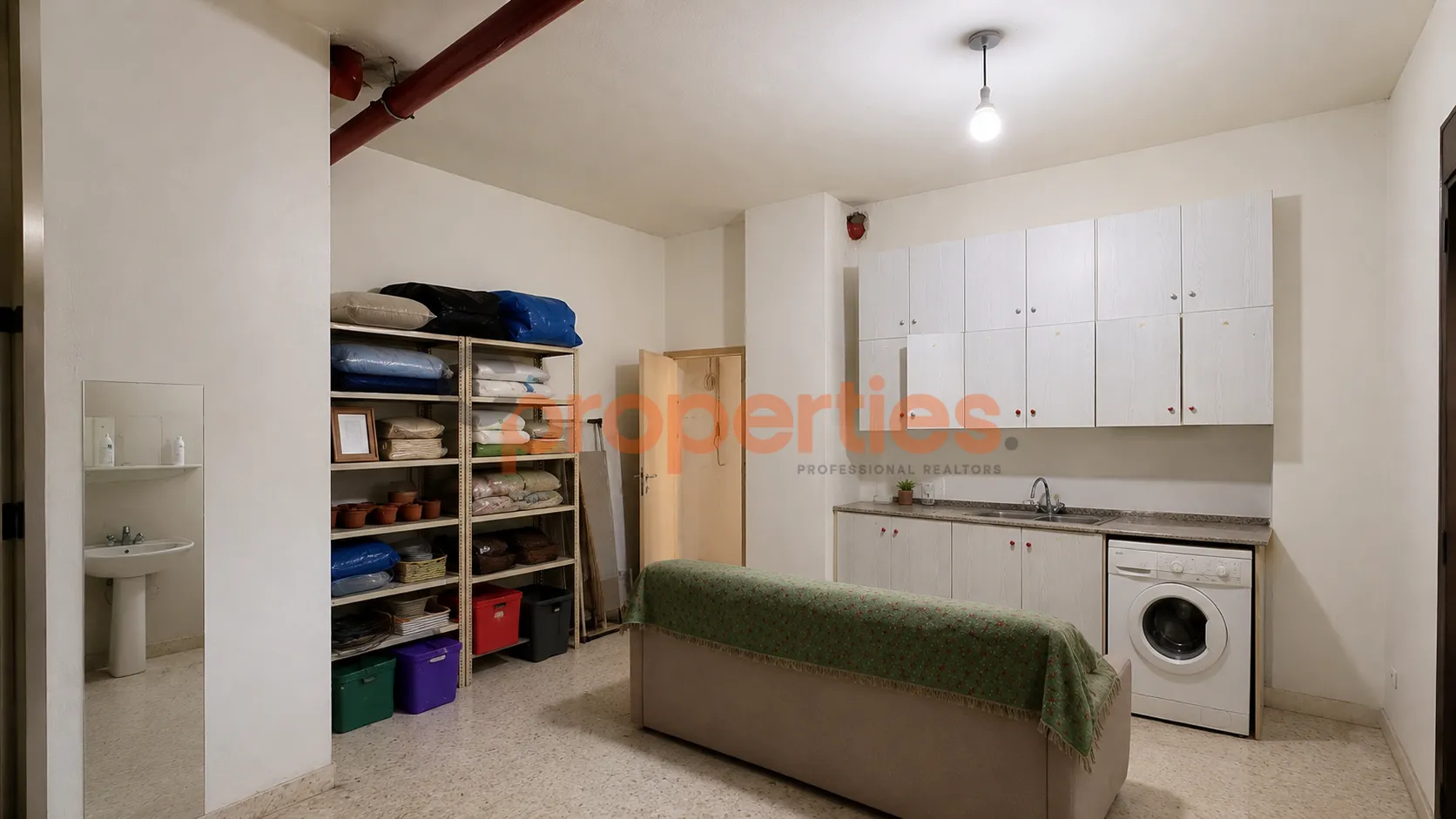 Warehouse for Sale in Dik El Mehdi