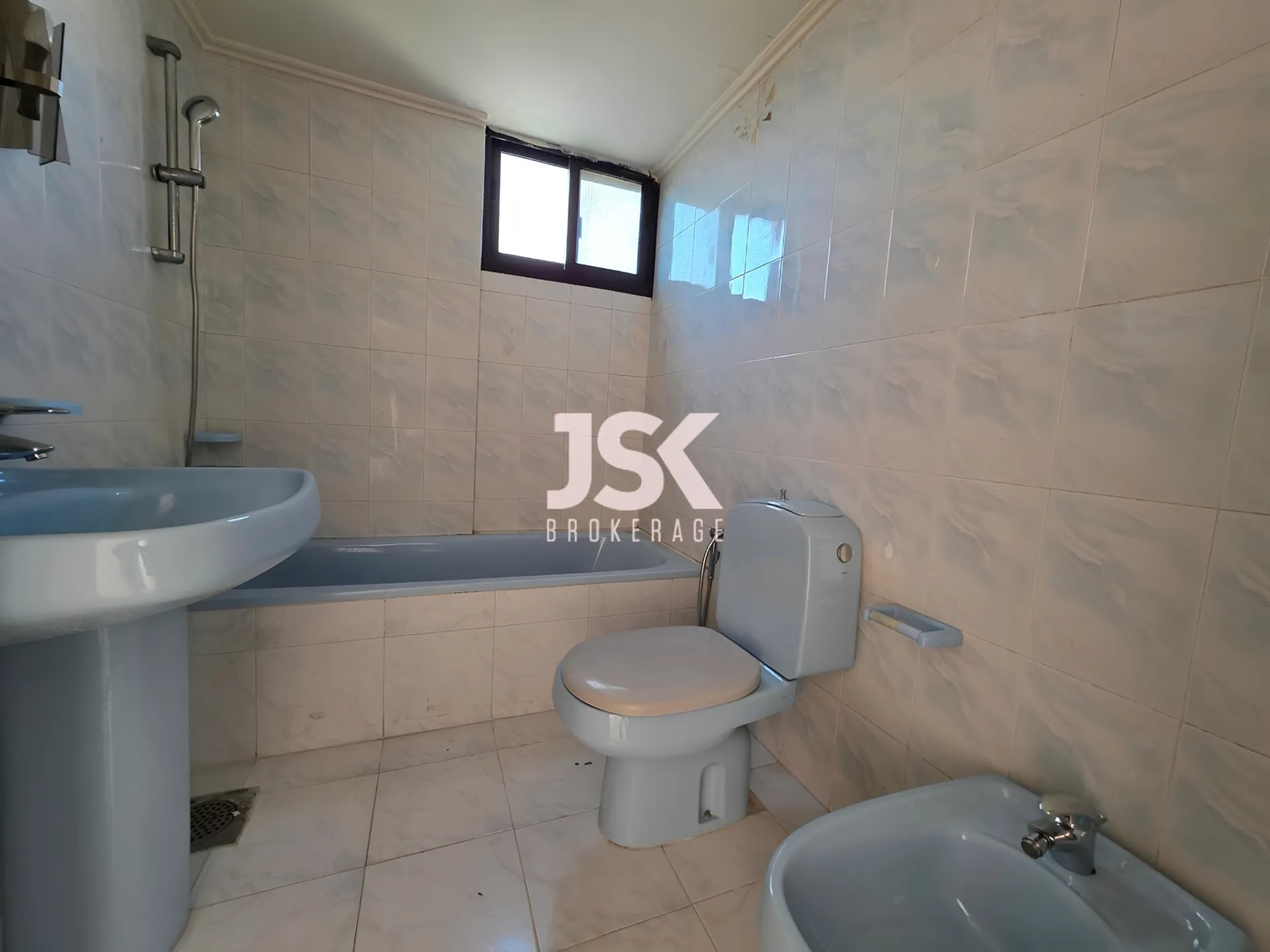 Apartment for Sale in Horch Tabet