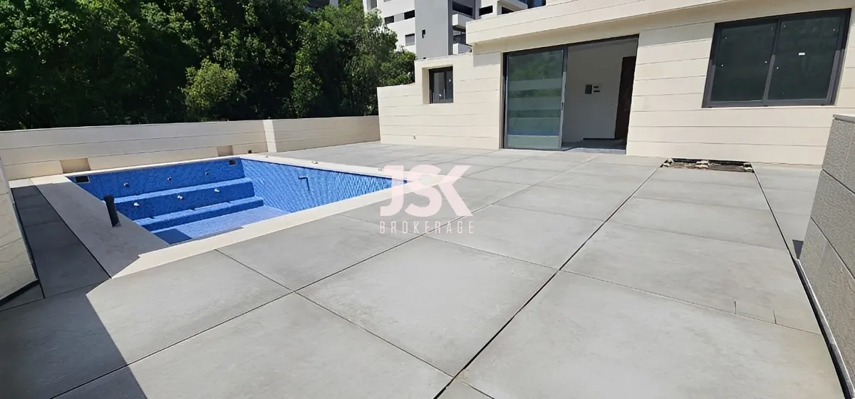 Triplex for Sale in Yarzeh, Lebanon - 3 bed, 4 bath