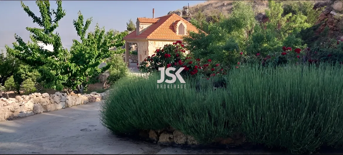 Land for Sale in Zahlé