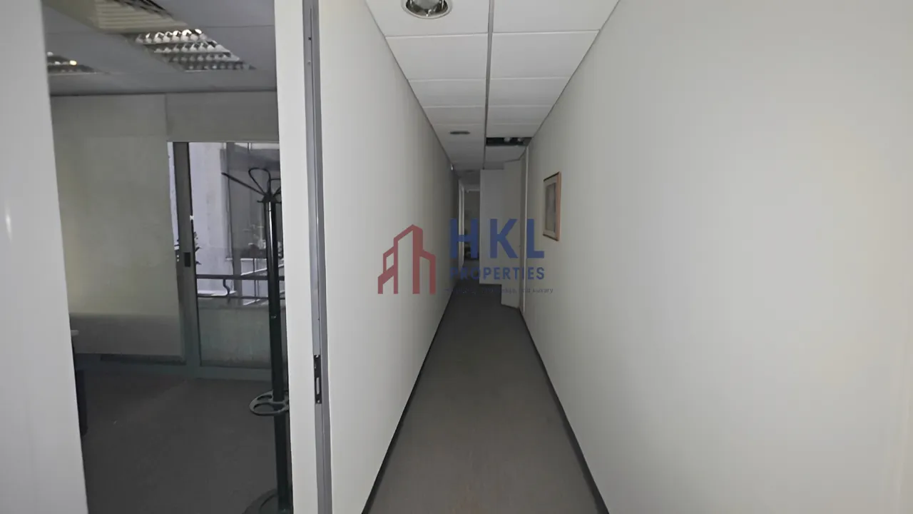 Office for rent in Saifi Village