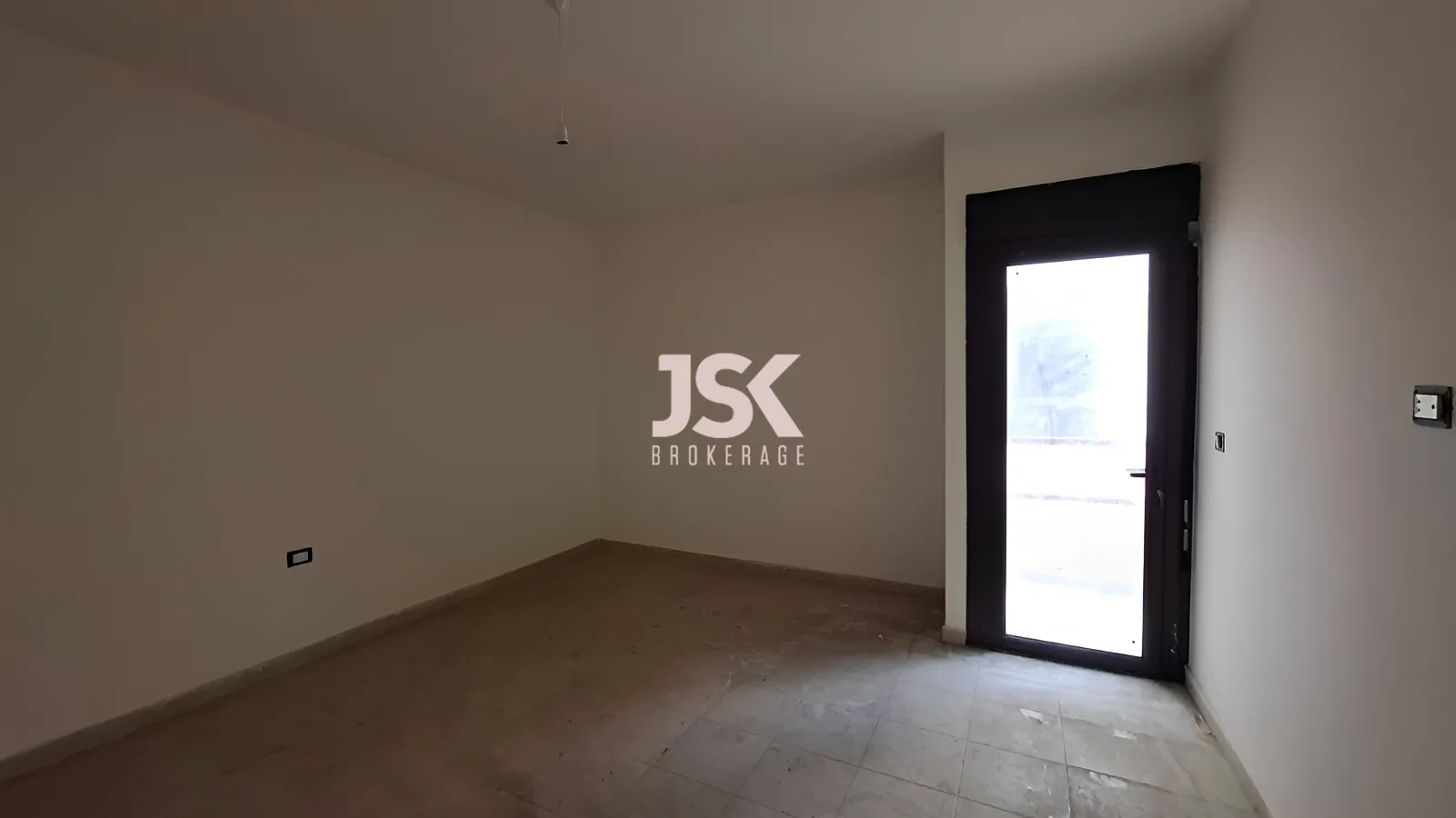 Apartment for Sale in Aamchit