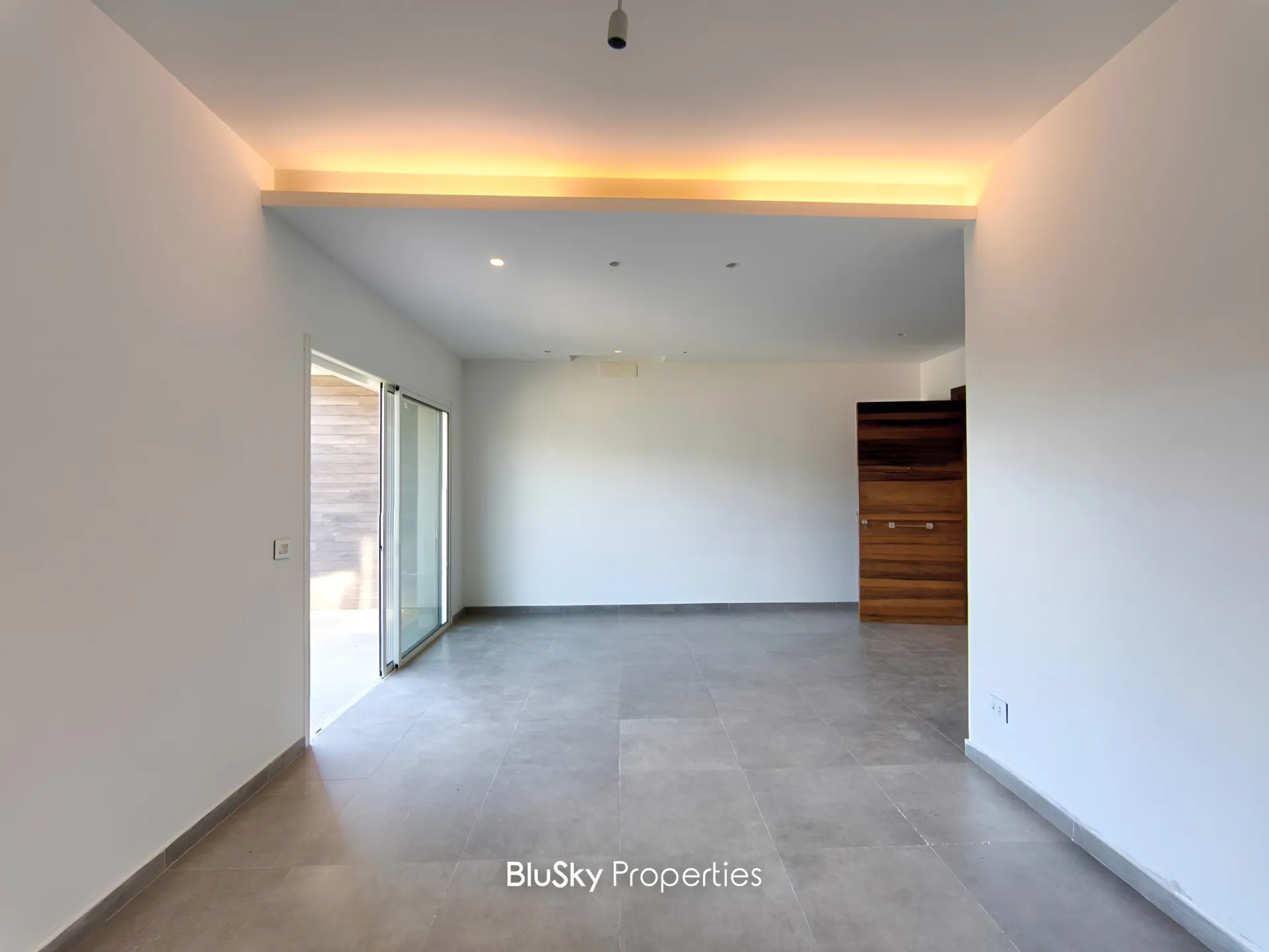Apartment for sale in Baabdat, lebanon