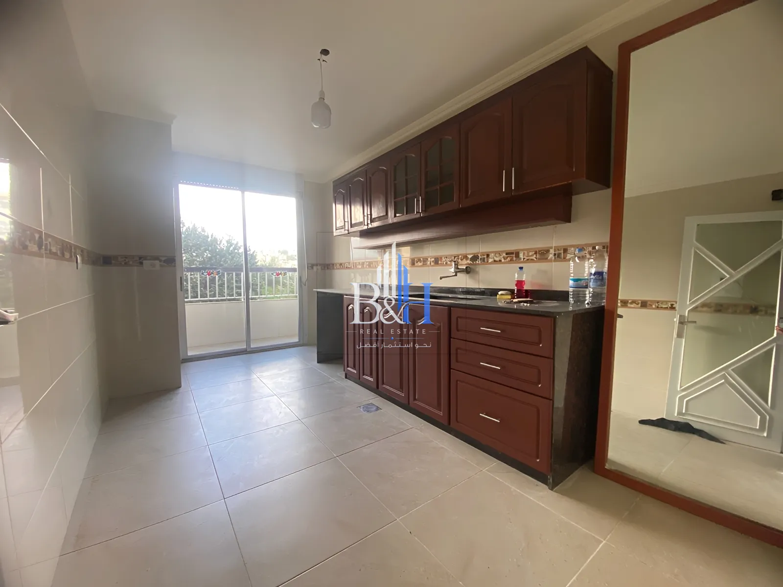 Apartment for sale in Dawhet aramoun, lebanon