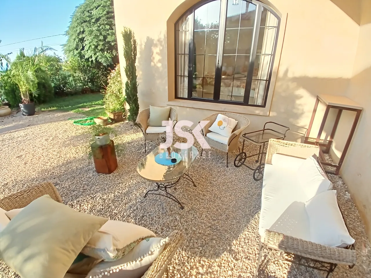 Villa for Sale in Roumieh