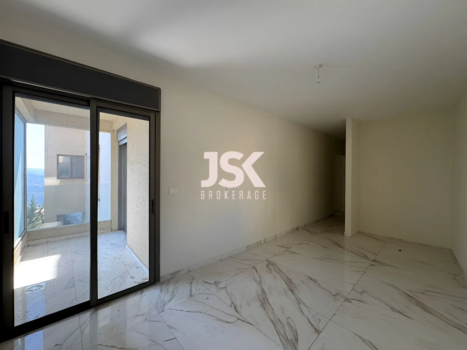 Apartment for Sale in Mar Moussa El Douar