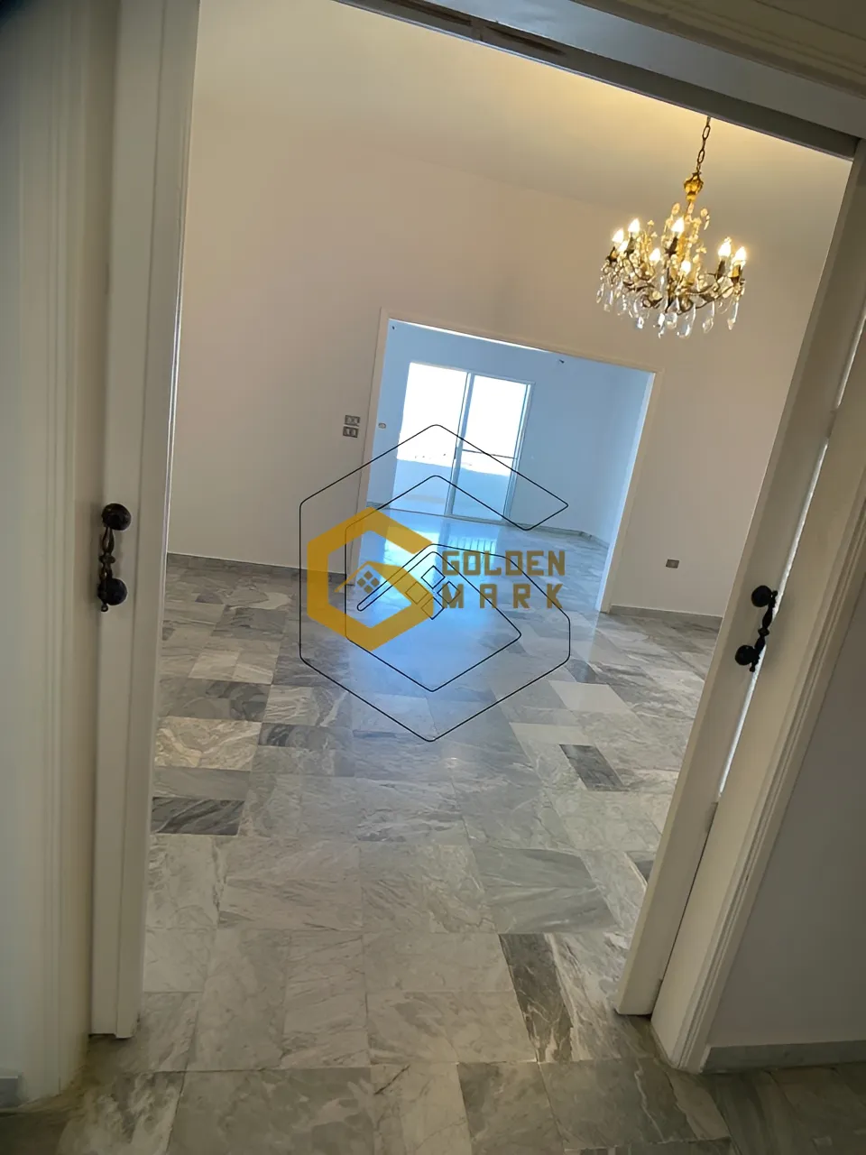 Apartment for Sale in Hlaliyeh