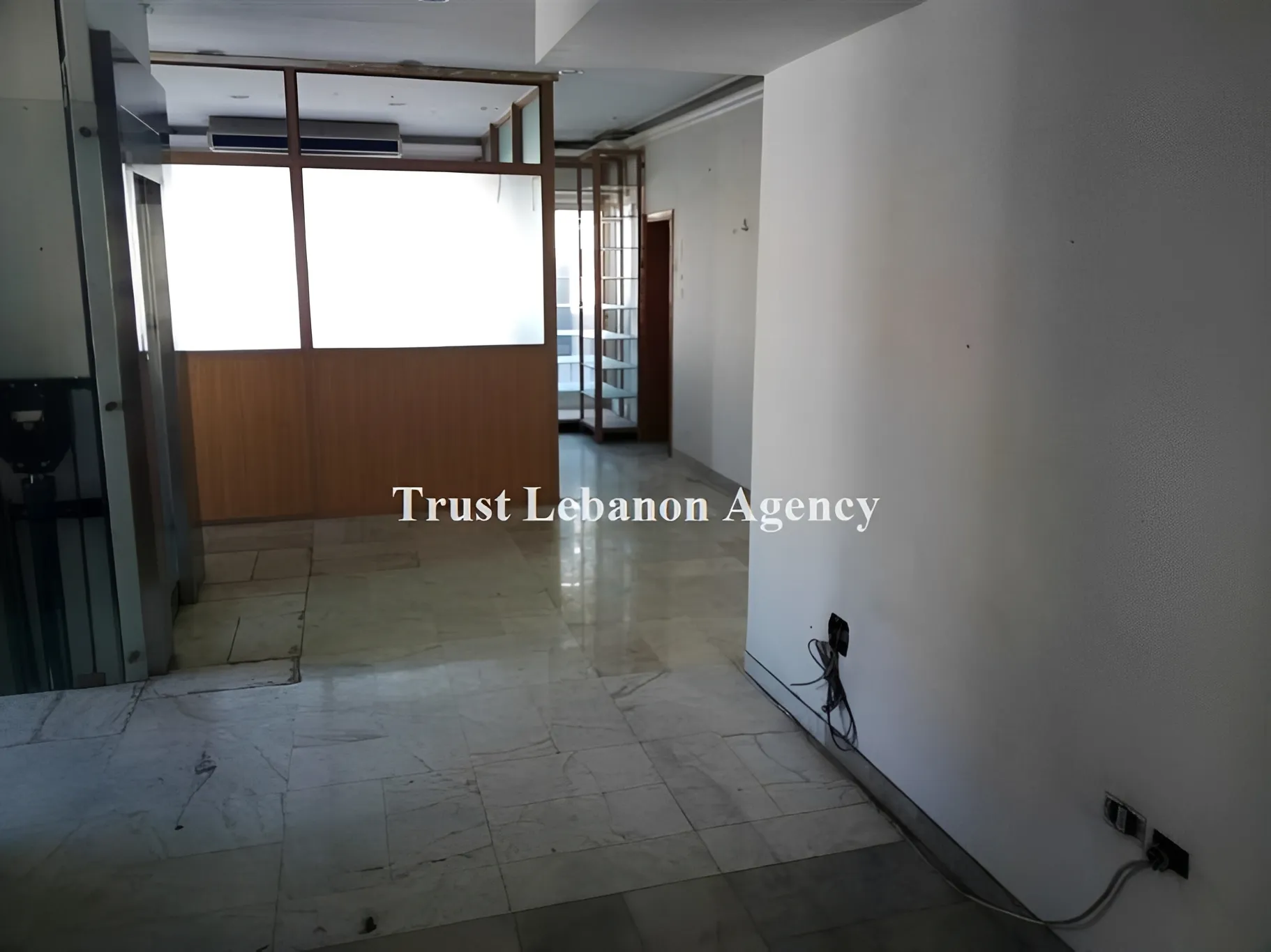 Clinic for rent in Beirut, Mar Elias